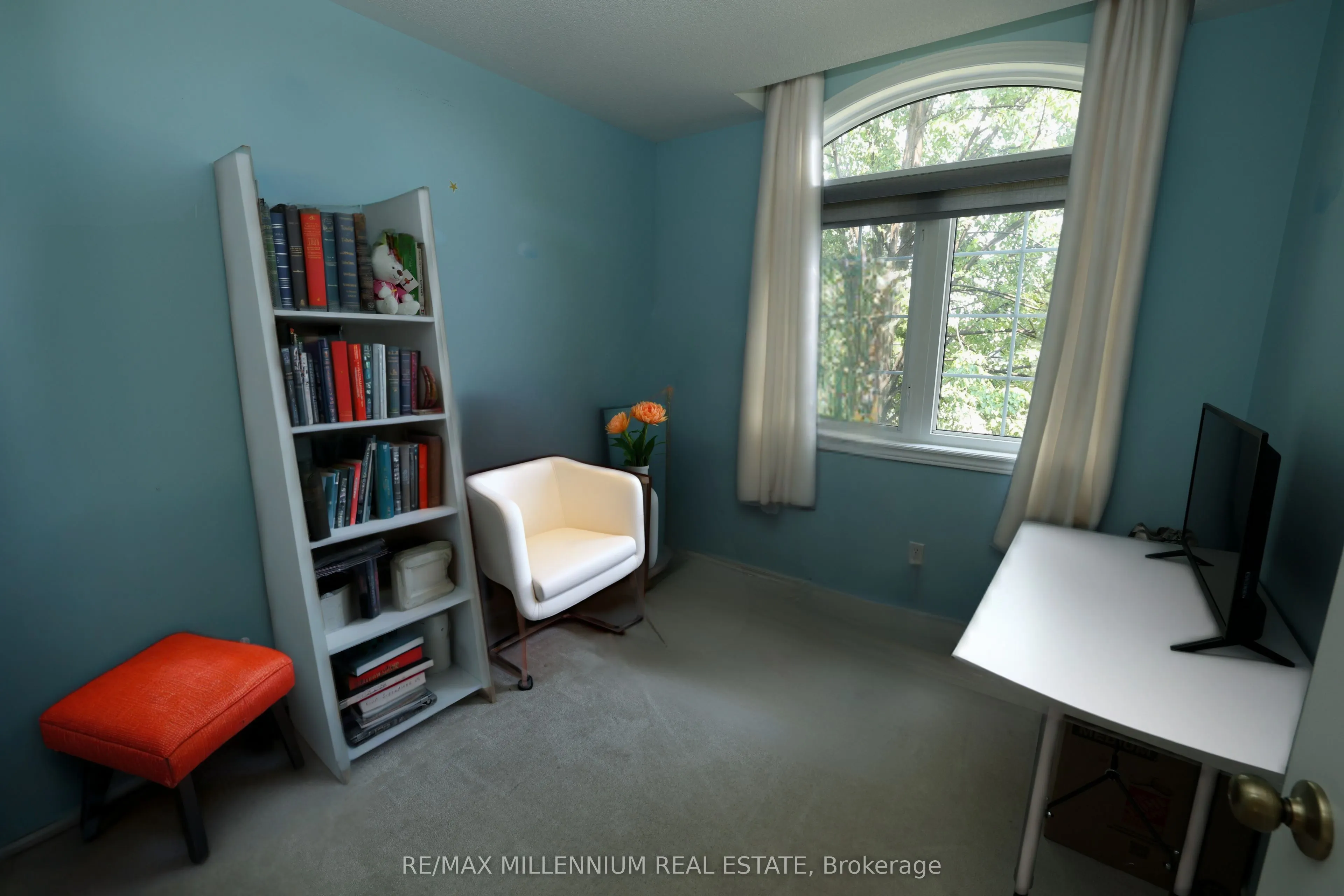 1015 Galesway Boulevard, #5