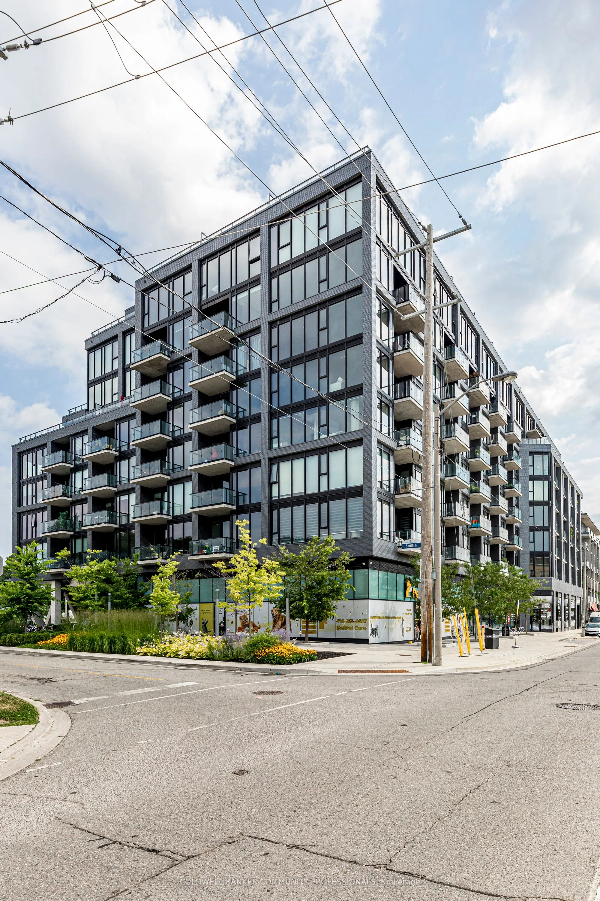 7 Smith Crescent, #424