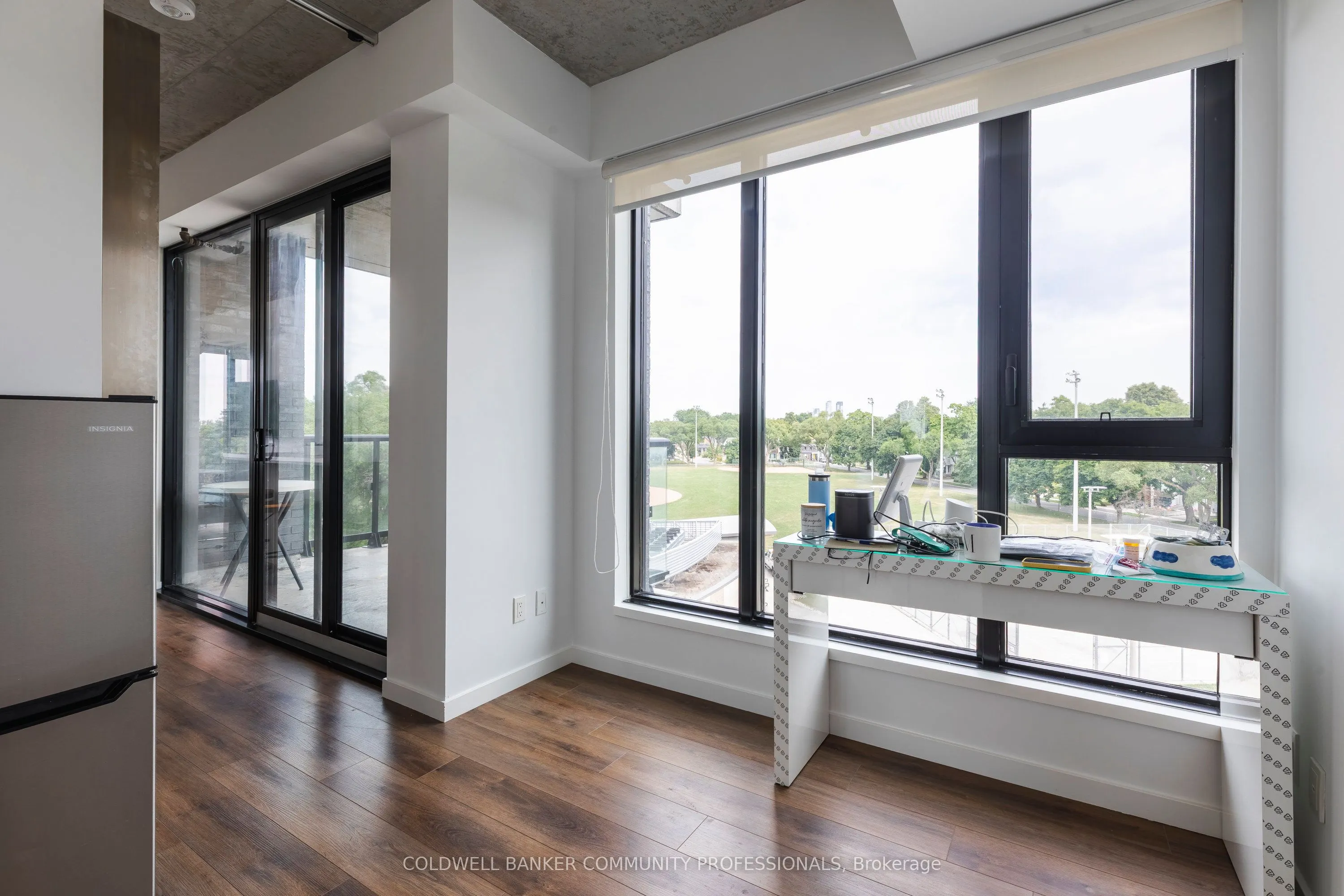 7 Smith Crescent, #424