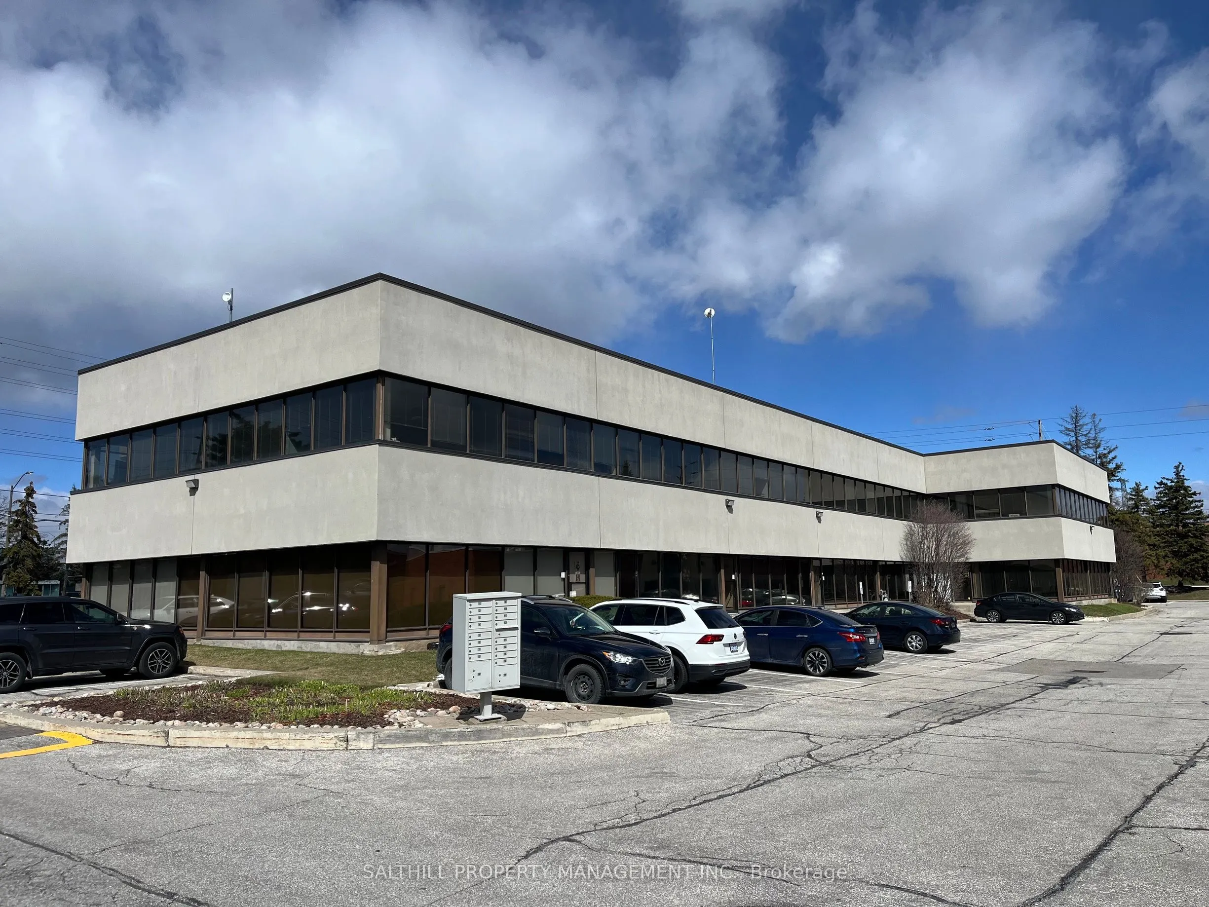 440 Brittania Road E #440B