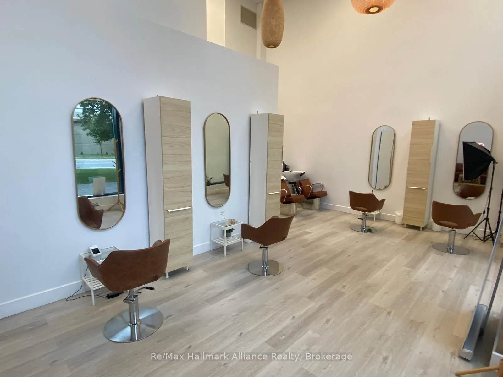 2083 Lake Shore Boulevard, #3