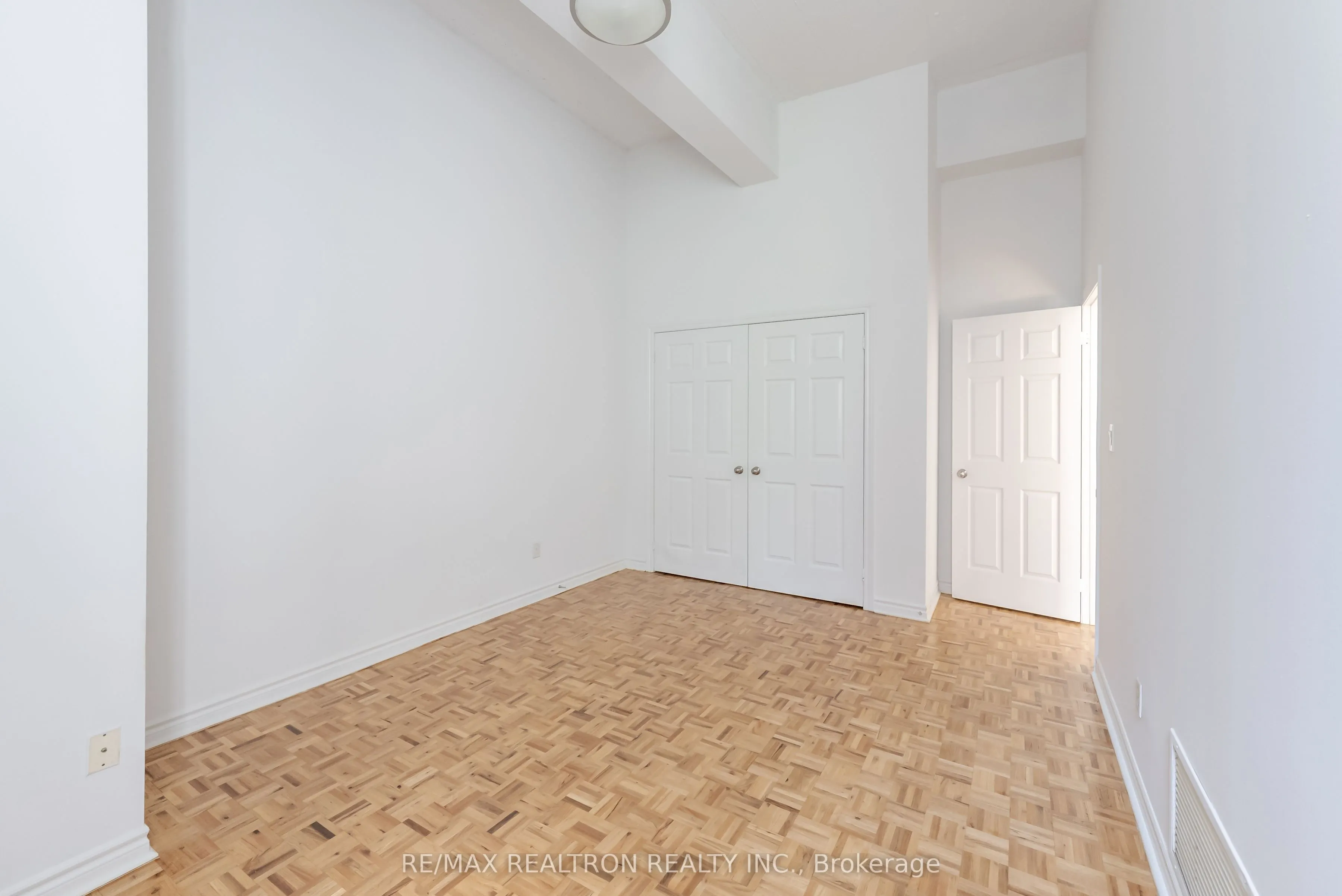 1407 Dupont Street, #401