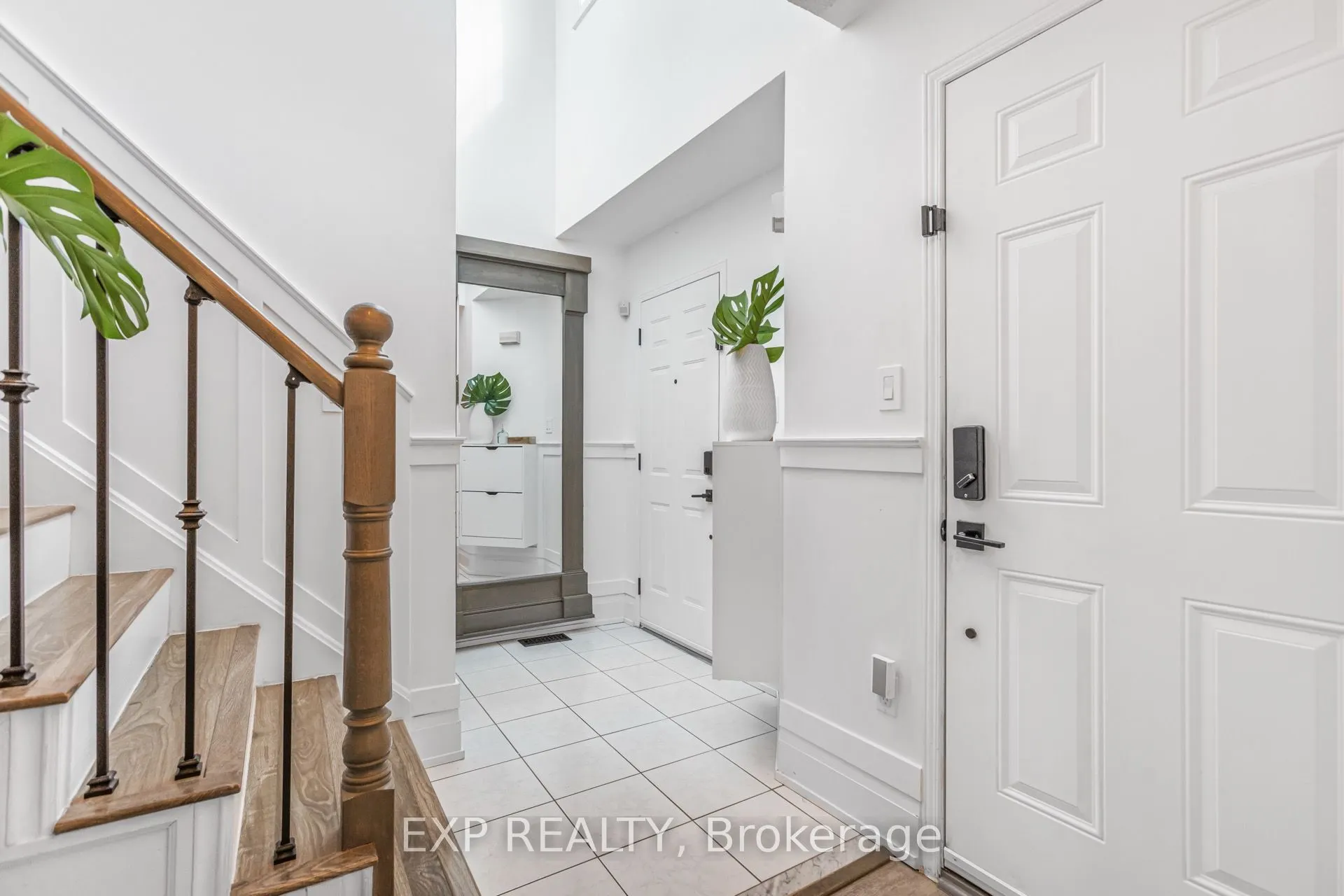 184 Howard Crescent