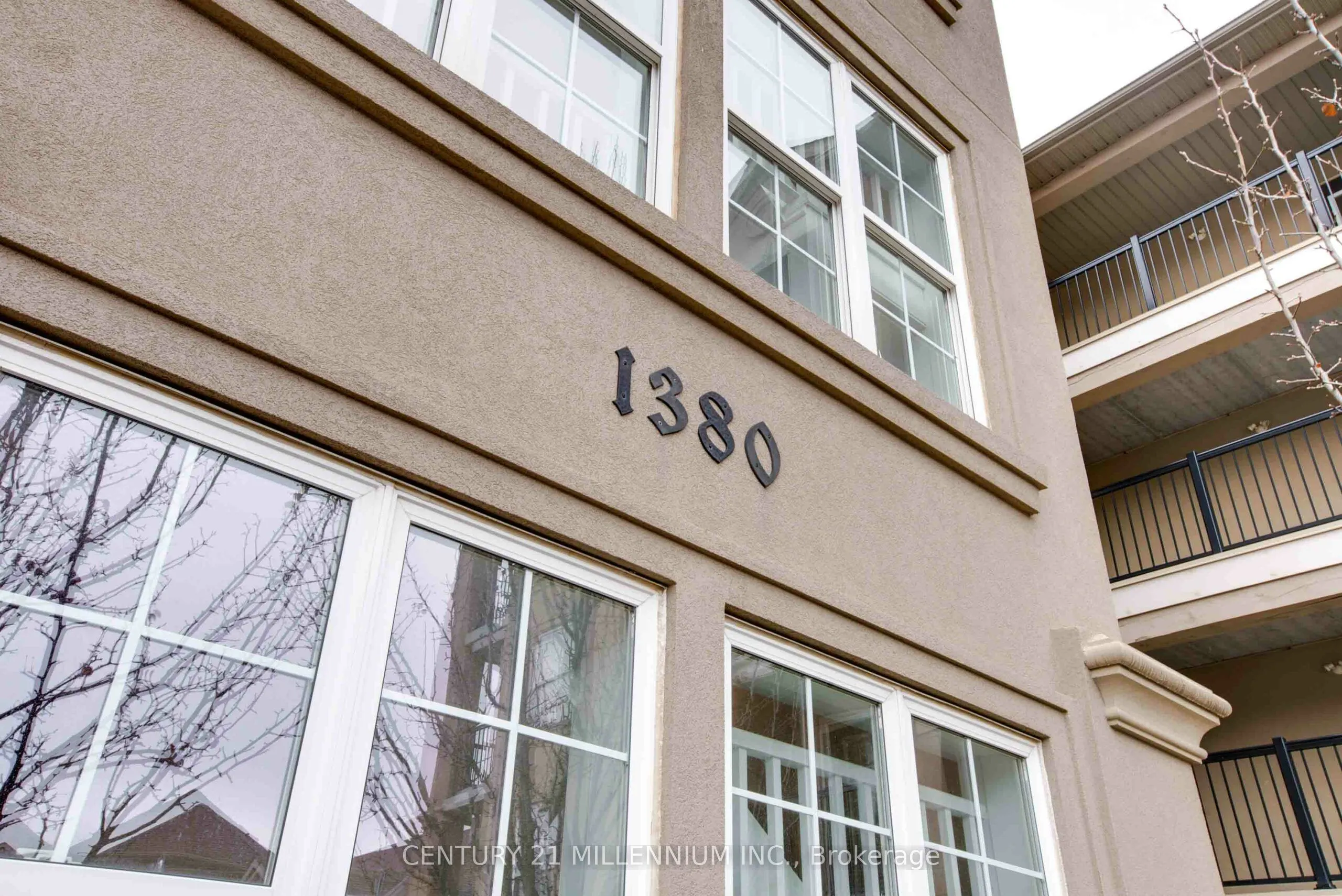 1380 Main Street E, #407