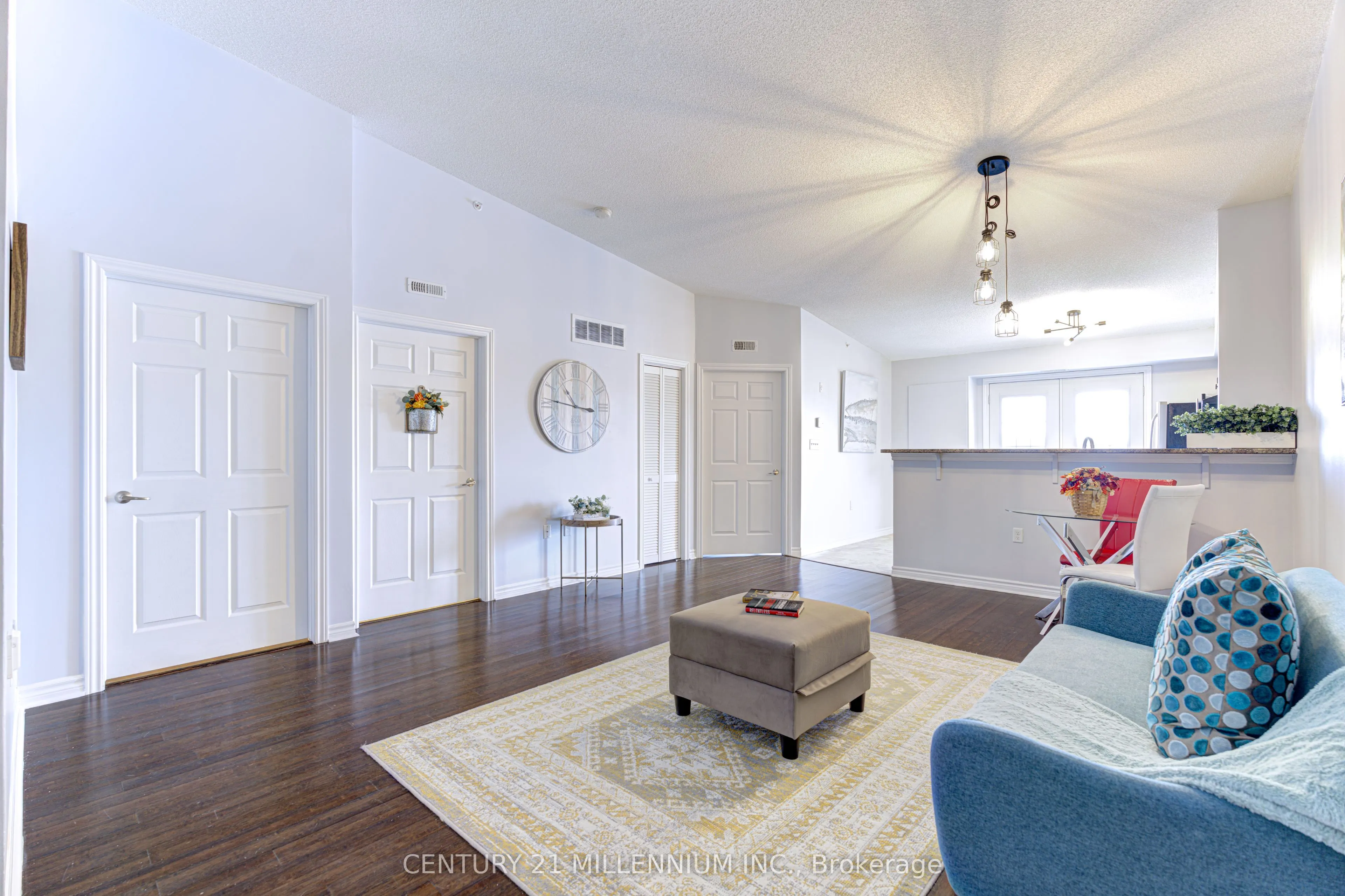 1380 Main Street E, #407