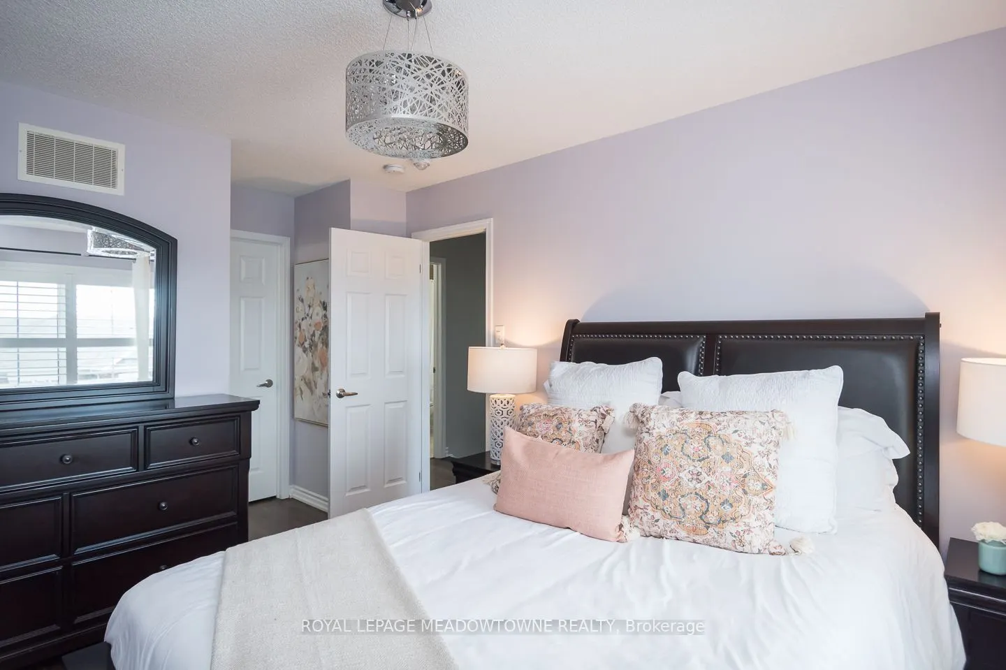 298 Reis Place