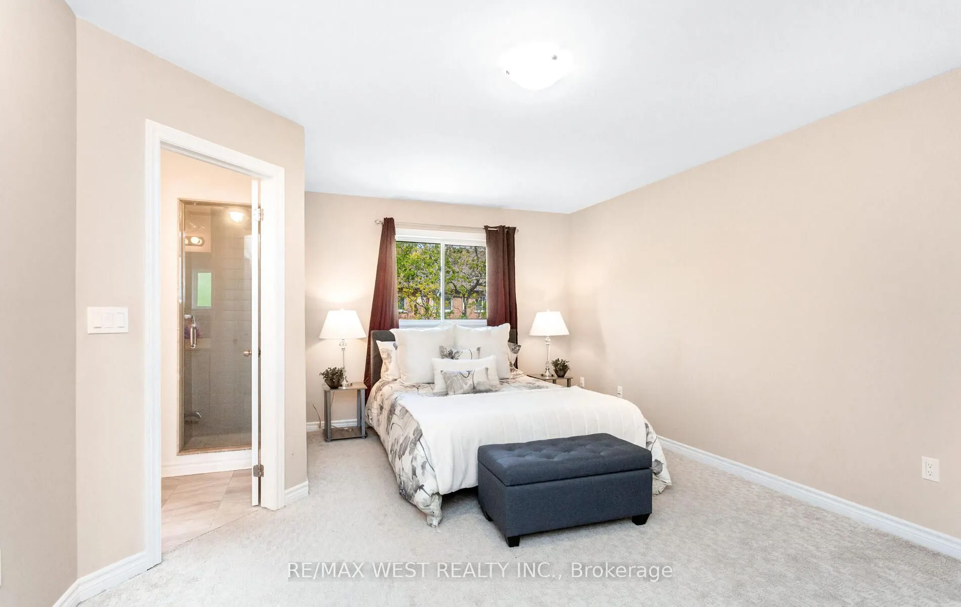 3953 Freeman Terrace