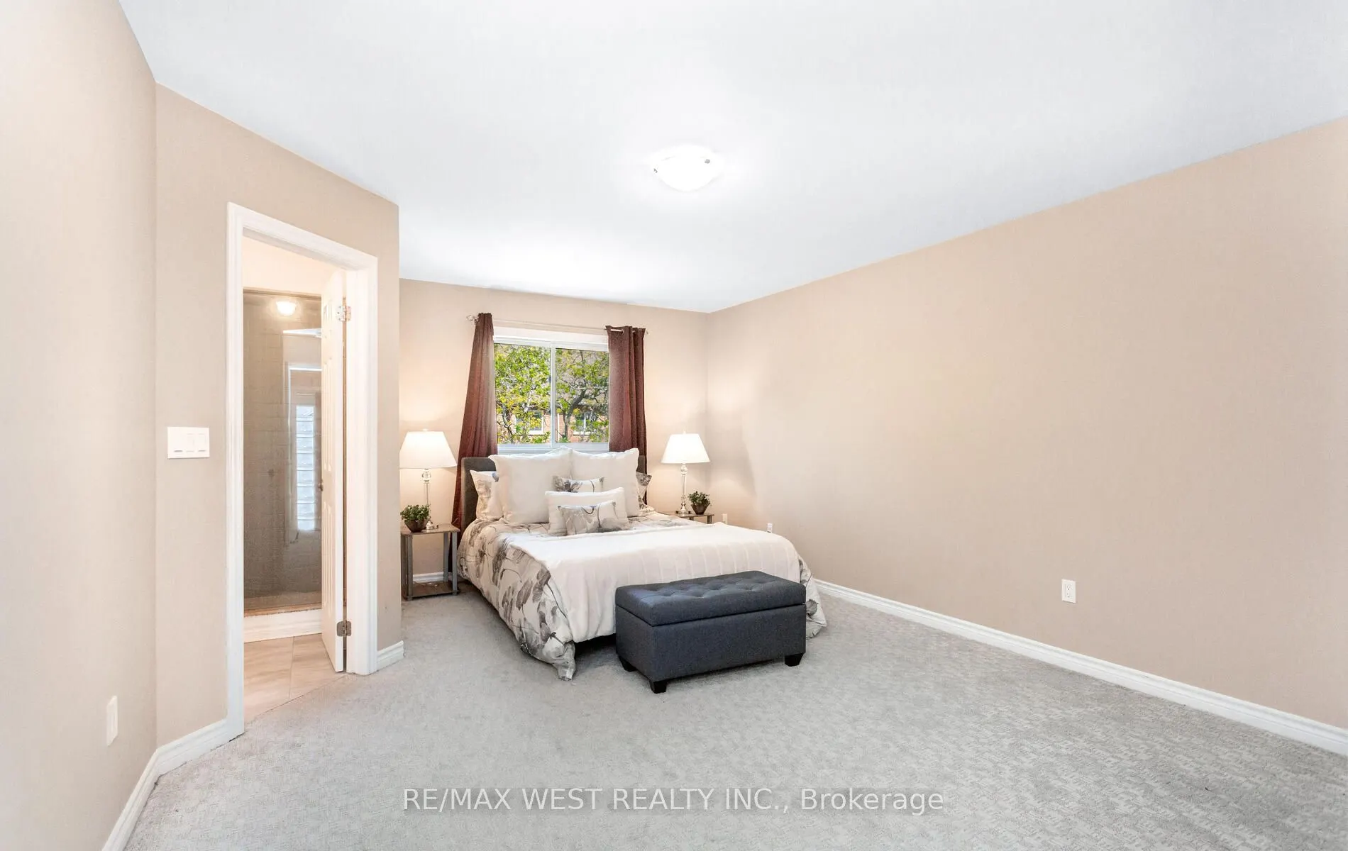 3953 Freeman Terrace