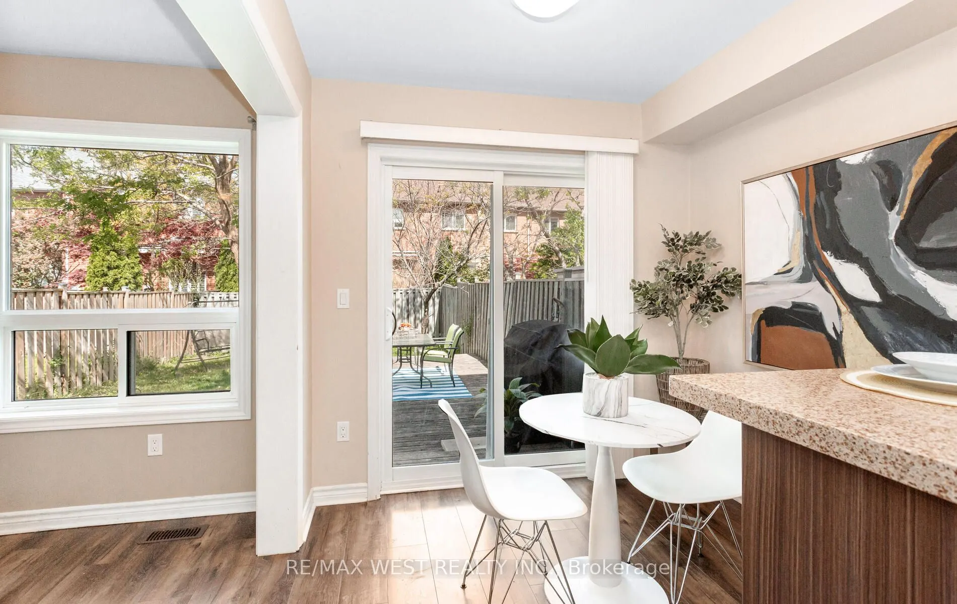 3953 Freeman Terrace