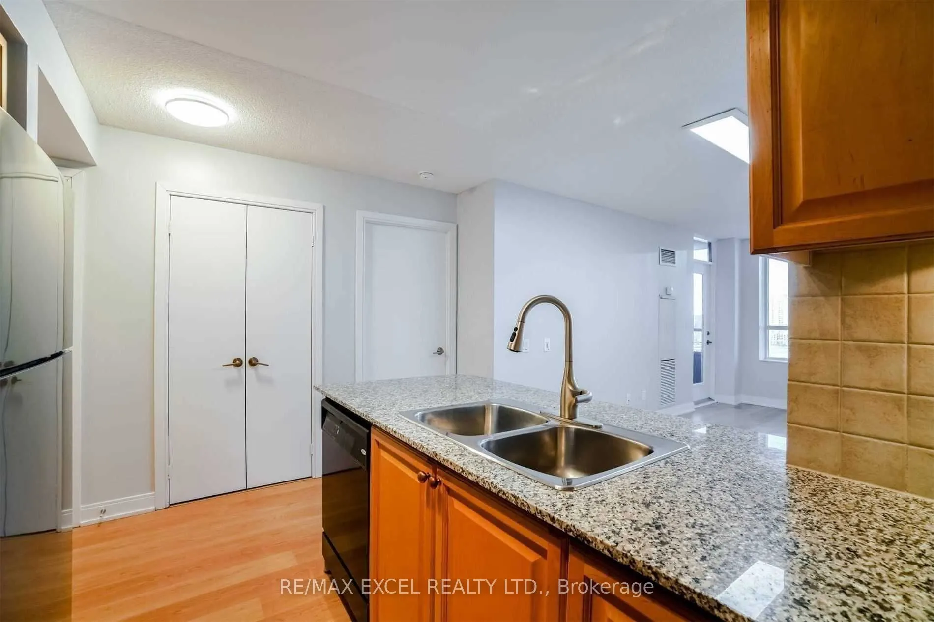 35 Viking Lane, #1443