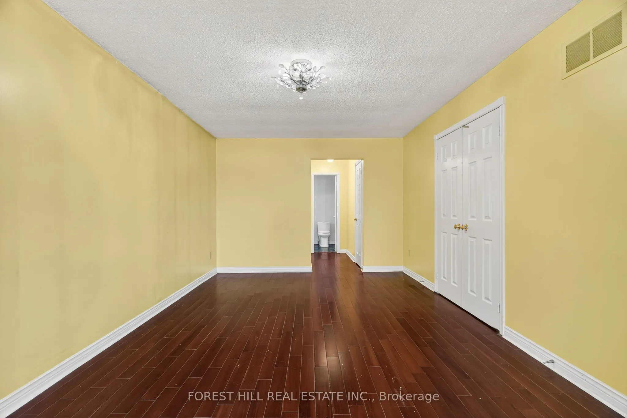 1345 Sir David Drive