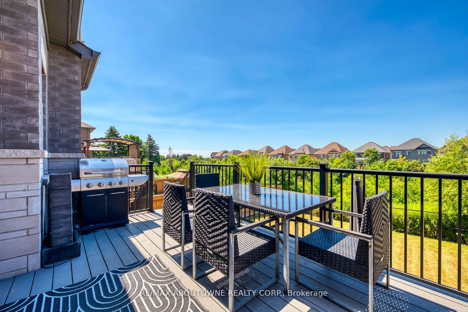 19 Raindrop Terrace
