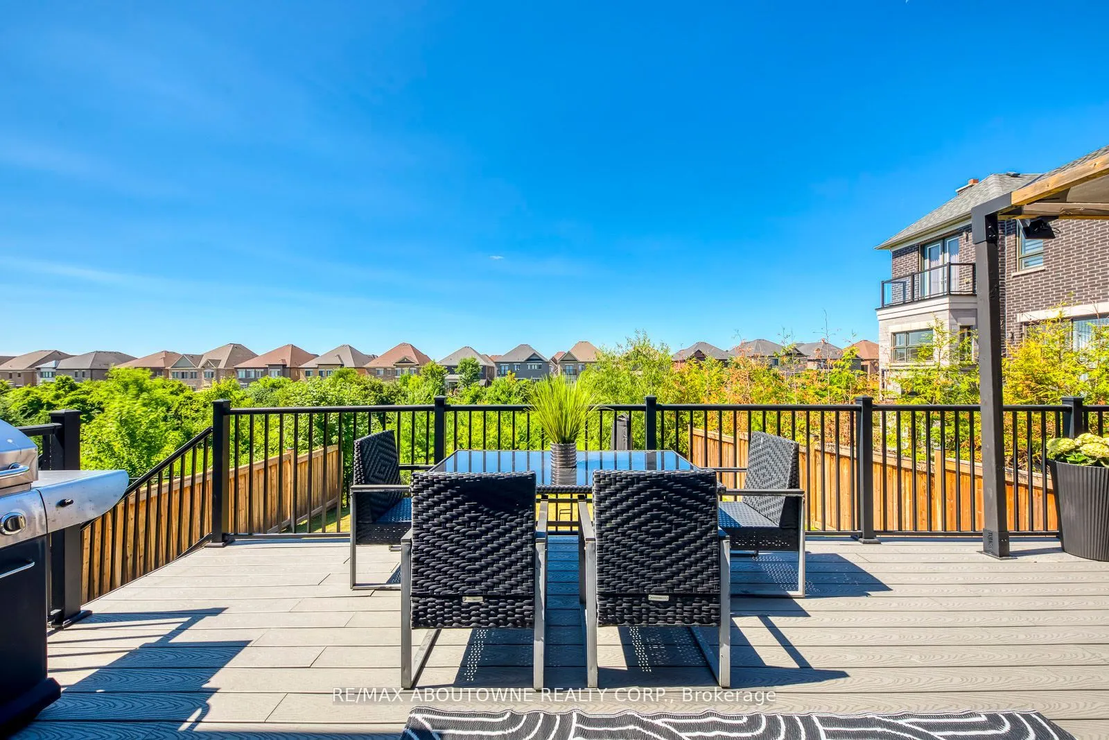 19 Raindrop Terrace