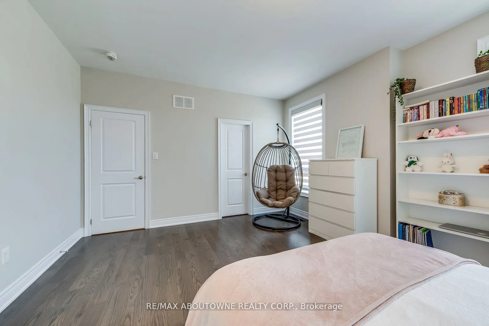 19 Raindrop Terrace