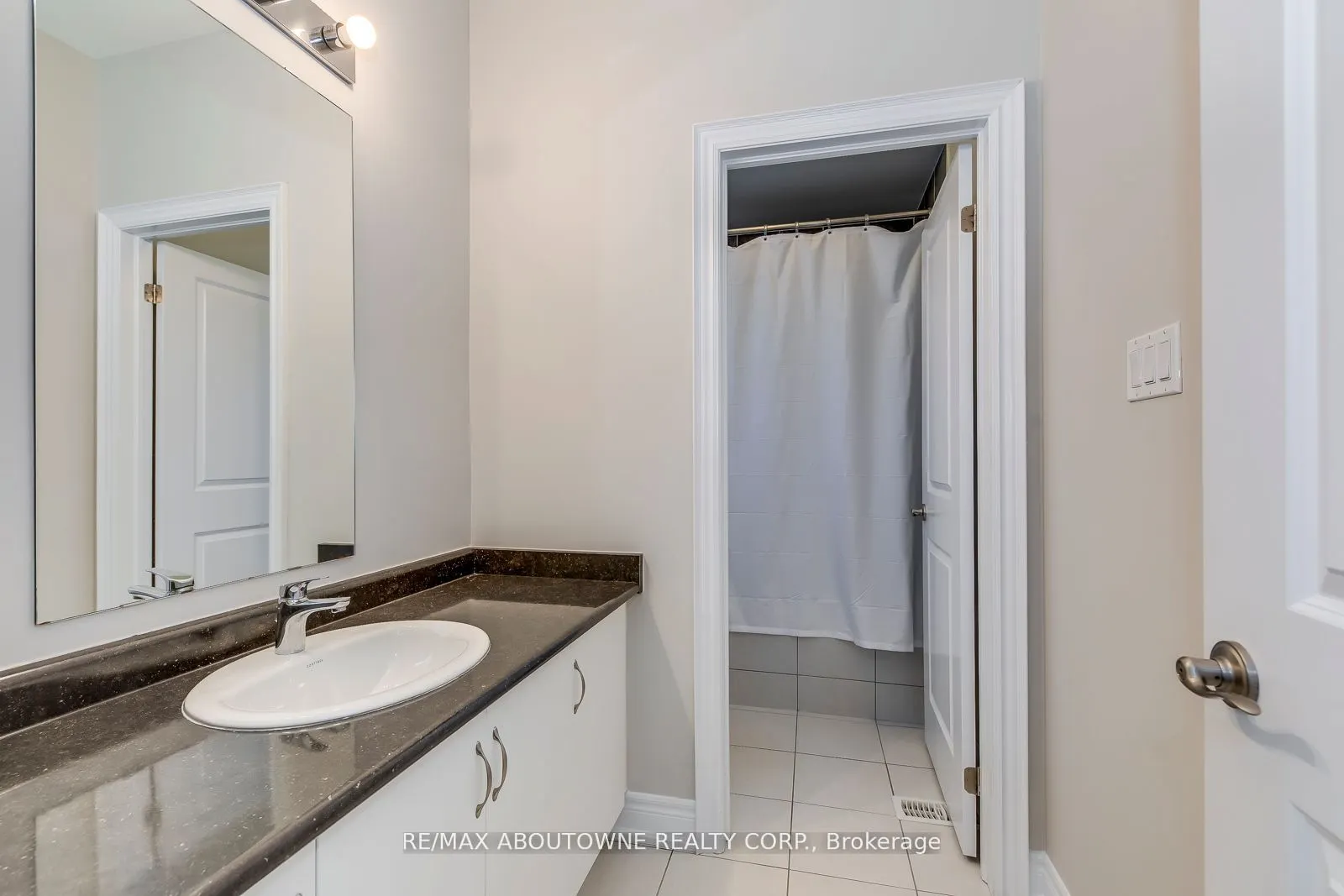 19 Raindrop Terrace