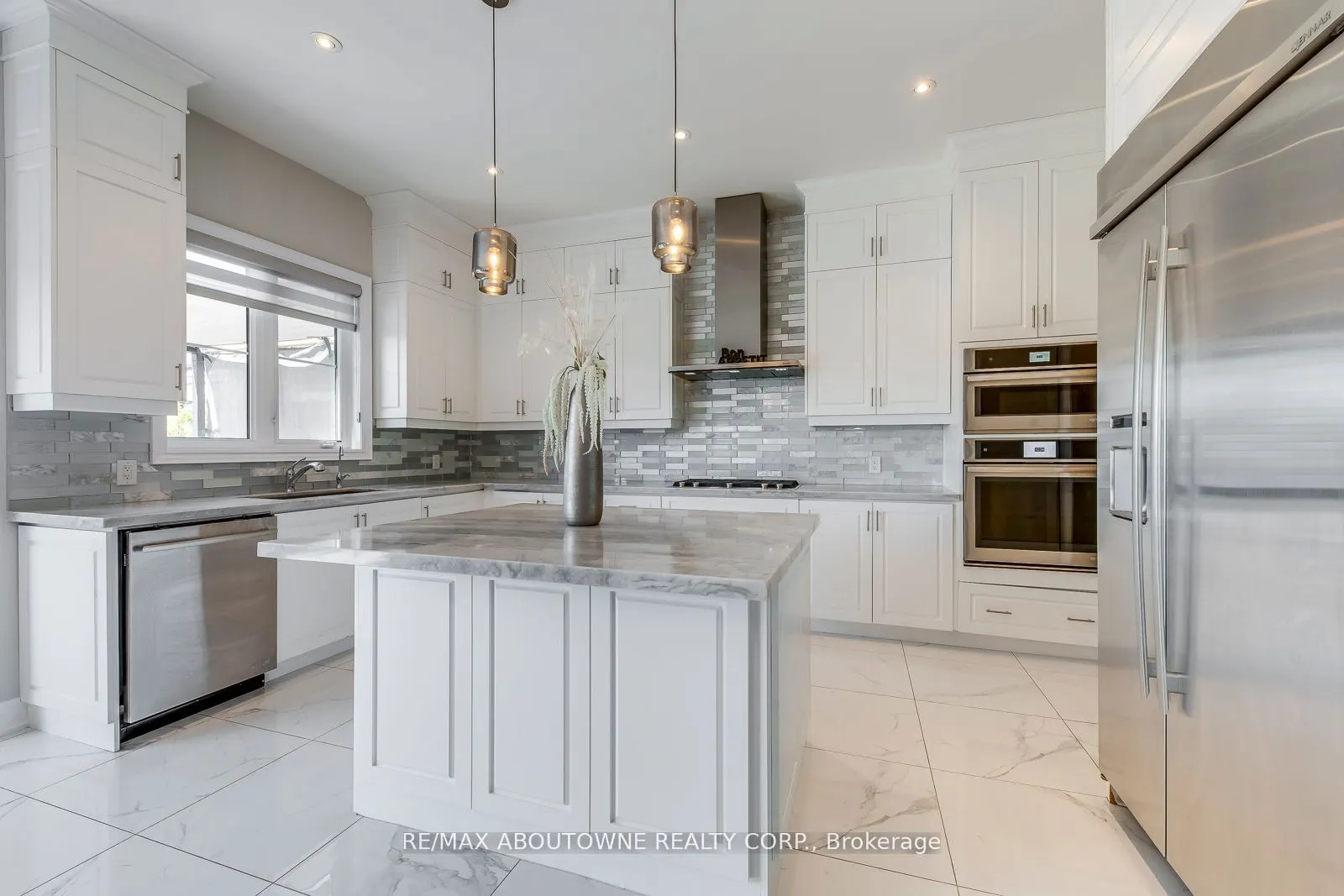 19 Raindrop Terrace