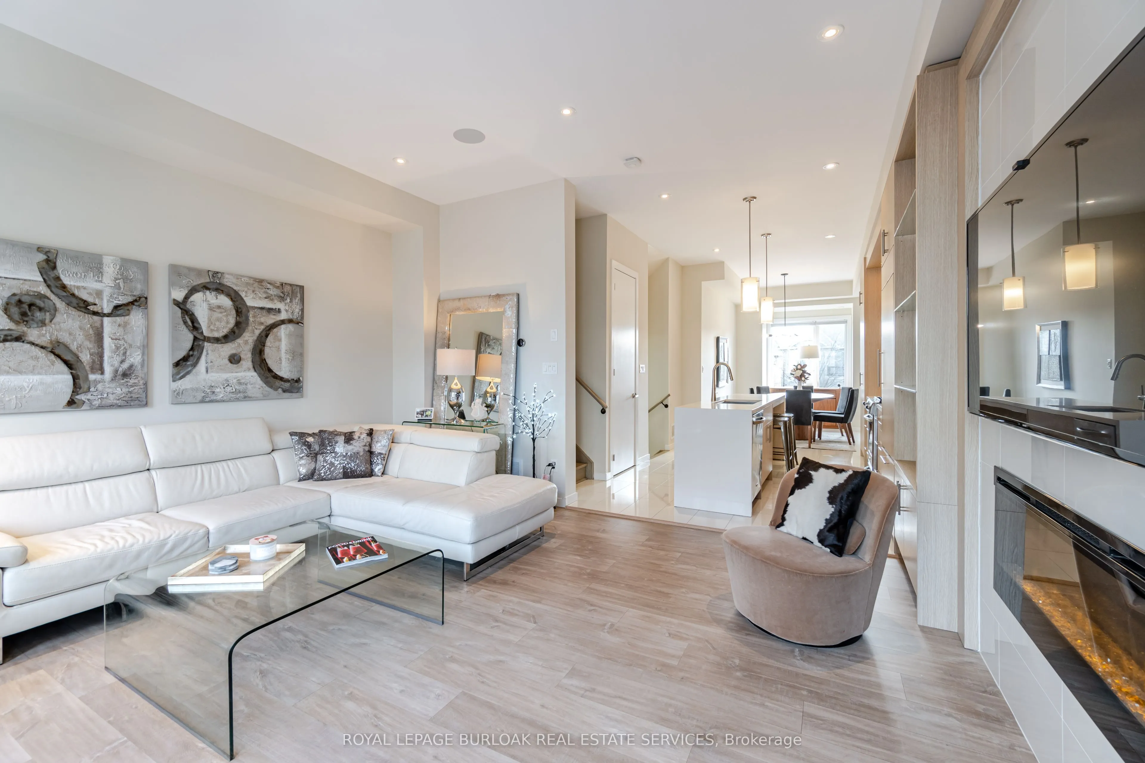 467 Nautical Boulevard