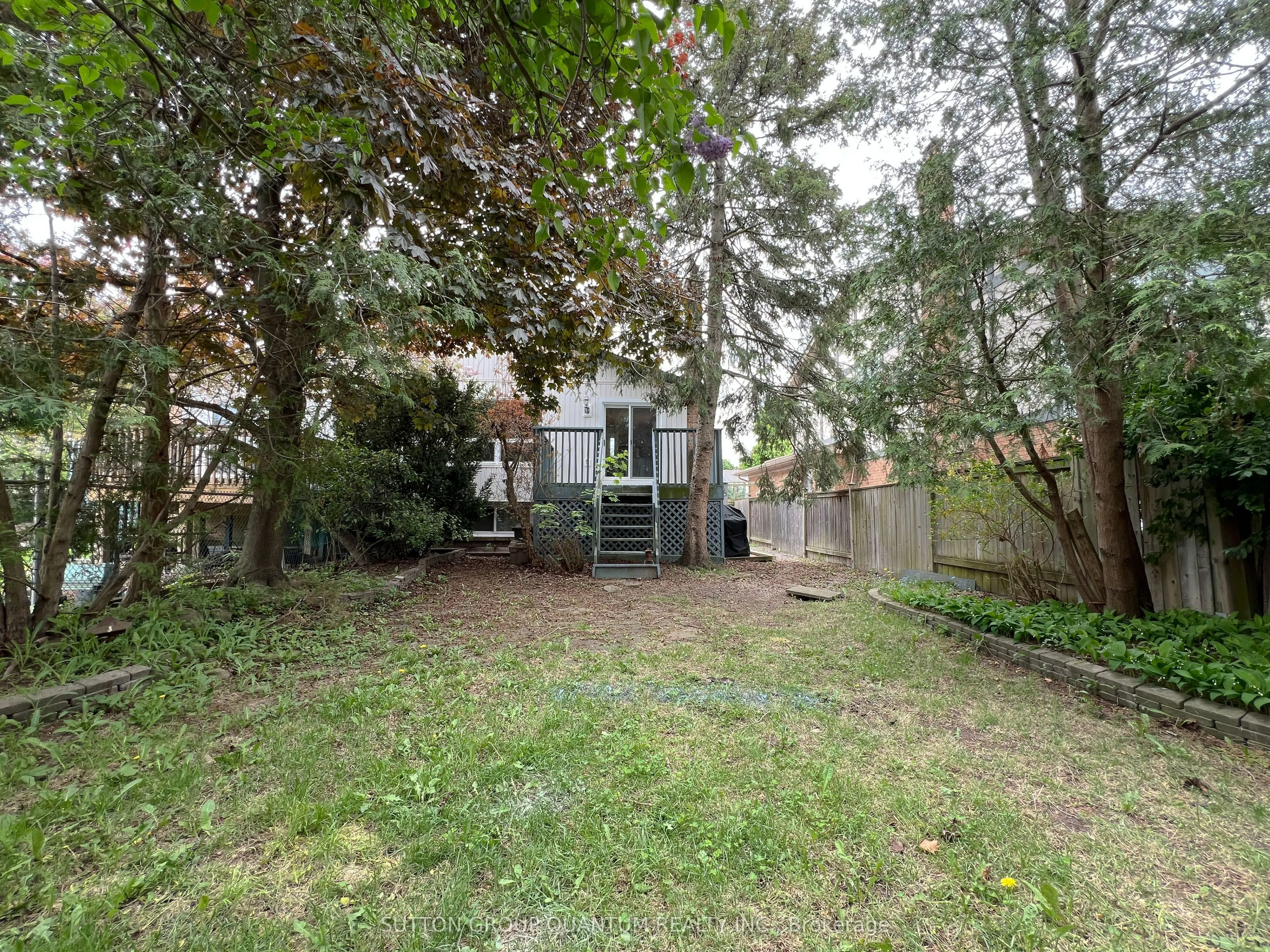 4262 Jefton Crescent