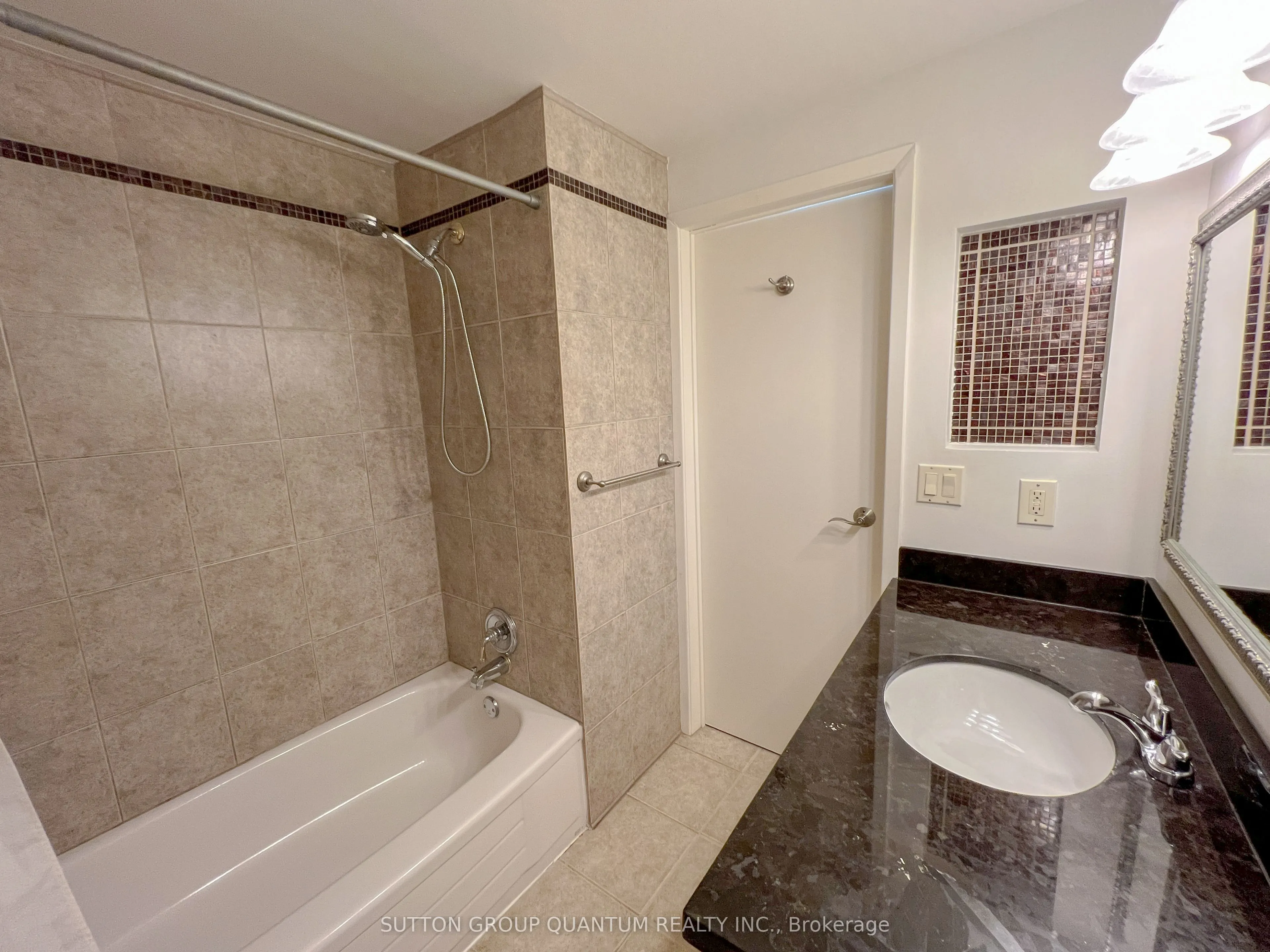 4262 Jefton Crescent