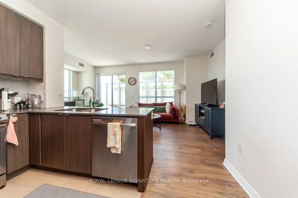 50 Thomas Riley Road, #906