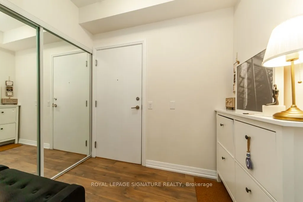 50 Thomas Riley Road, #906
