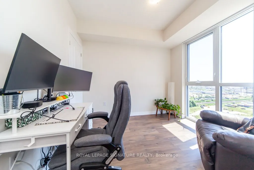 50 Thomas Riley Road, #906