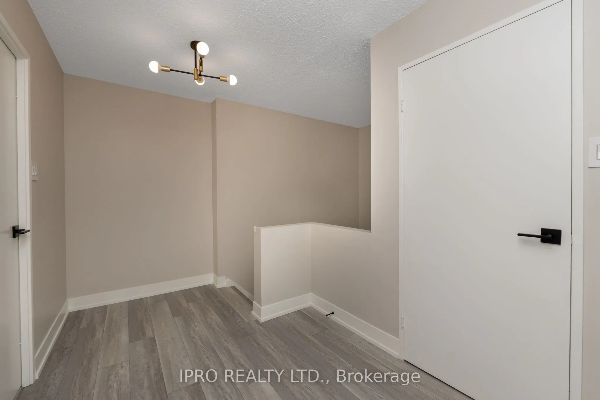 1050 Stainton Drive, #319
