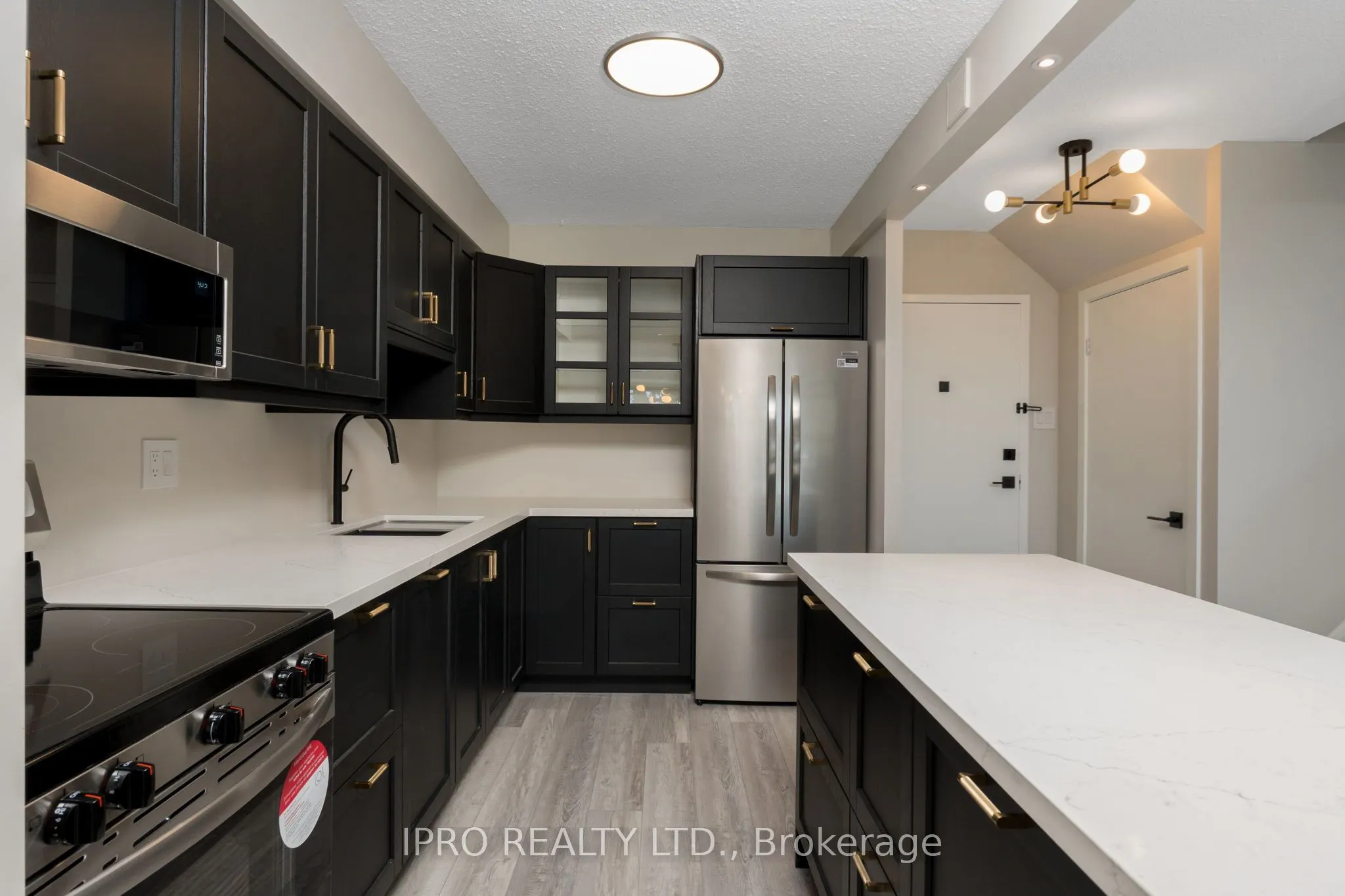 1050 Stainton Drive, #319