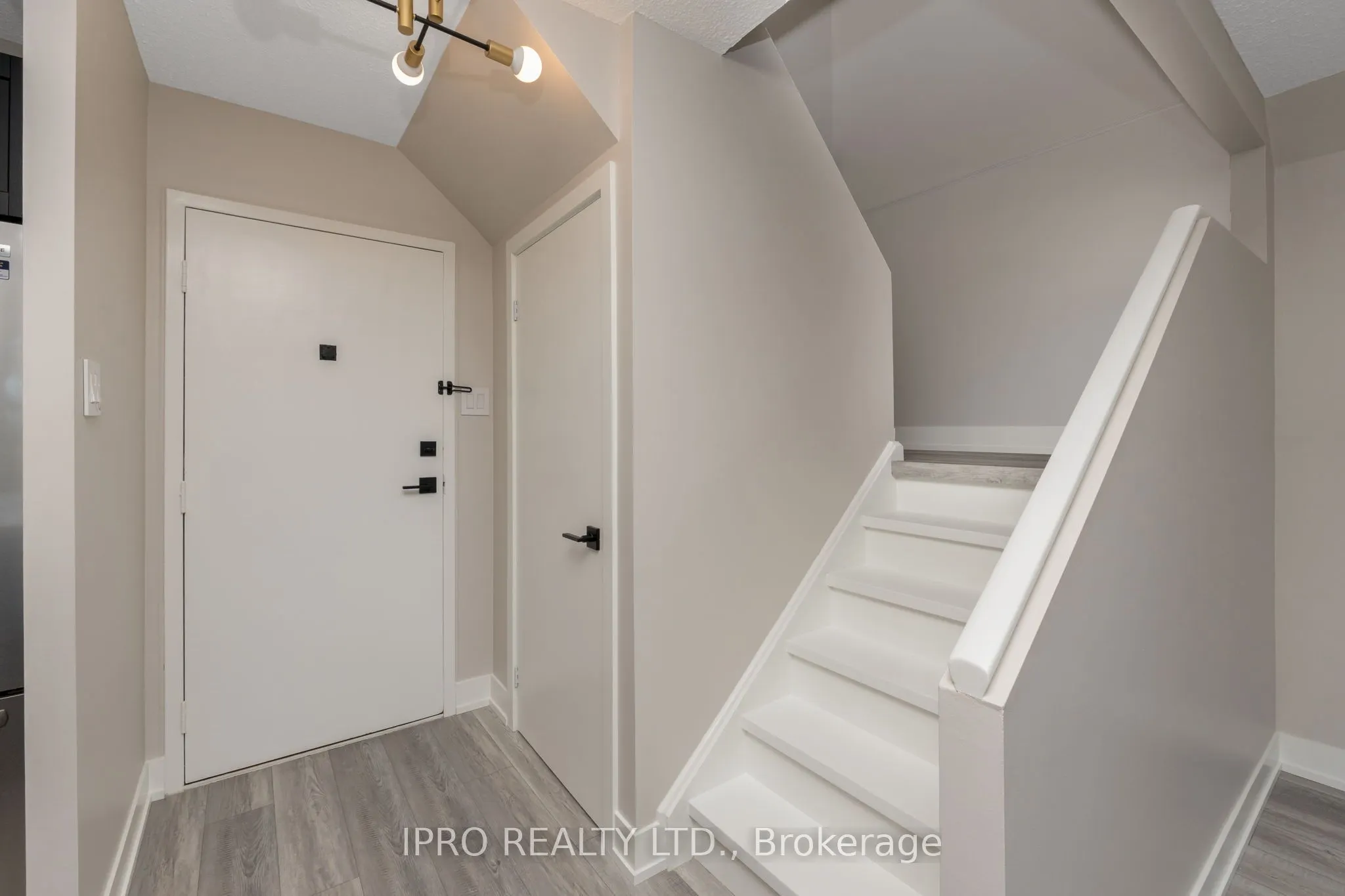 1050 Stainton Drive, #319