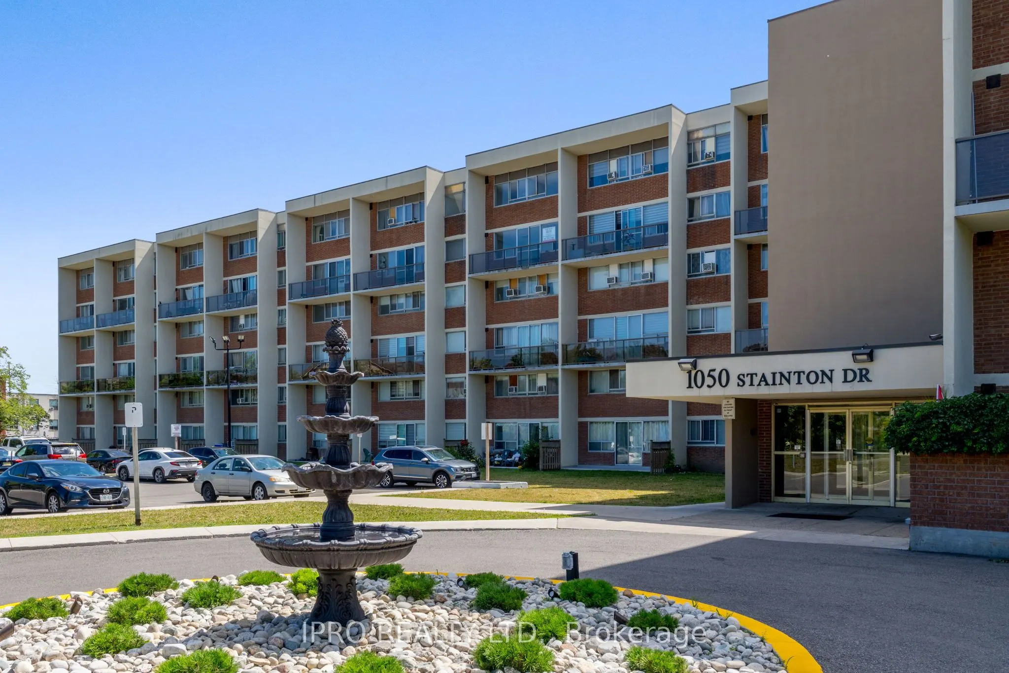 1050 Stainton Drive, #319