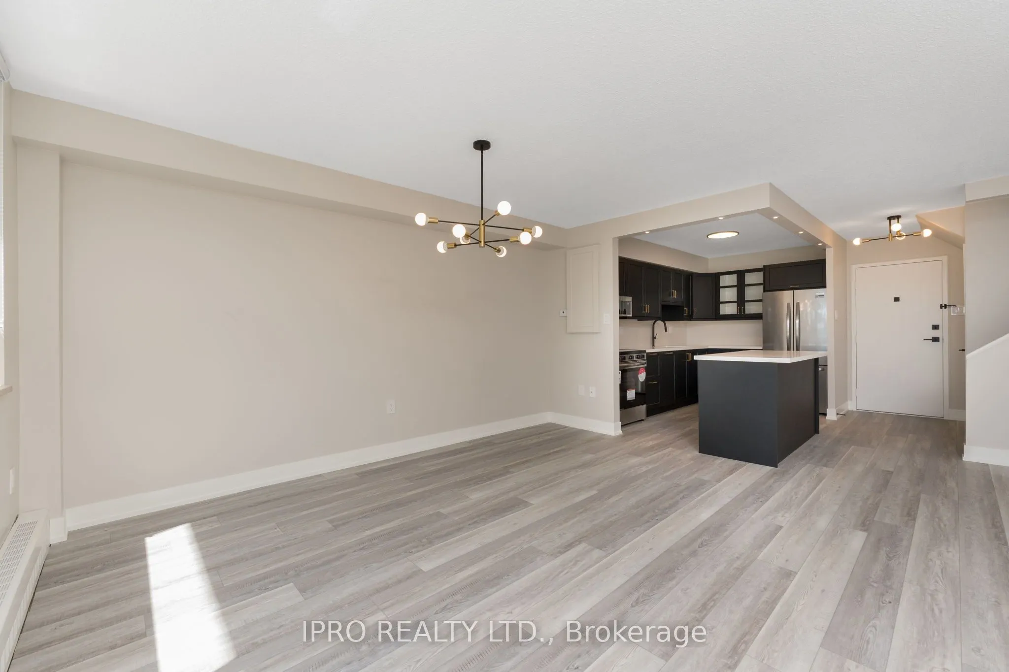 1050 Stainton Drive, #319