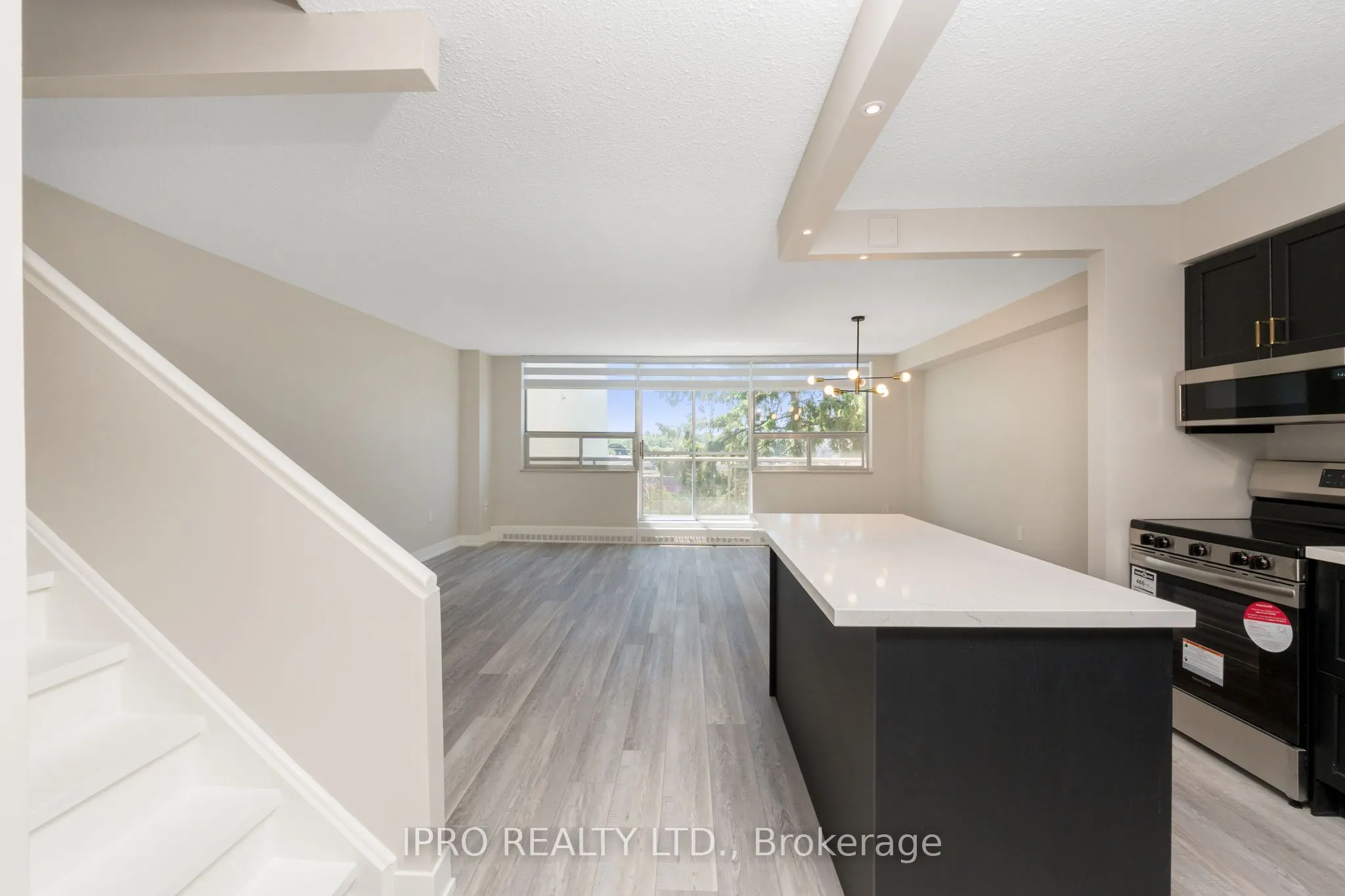 1050 Stainton Drive, #319