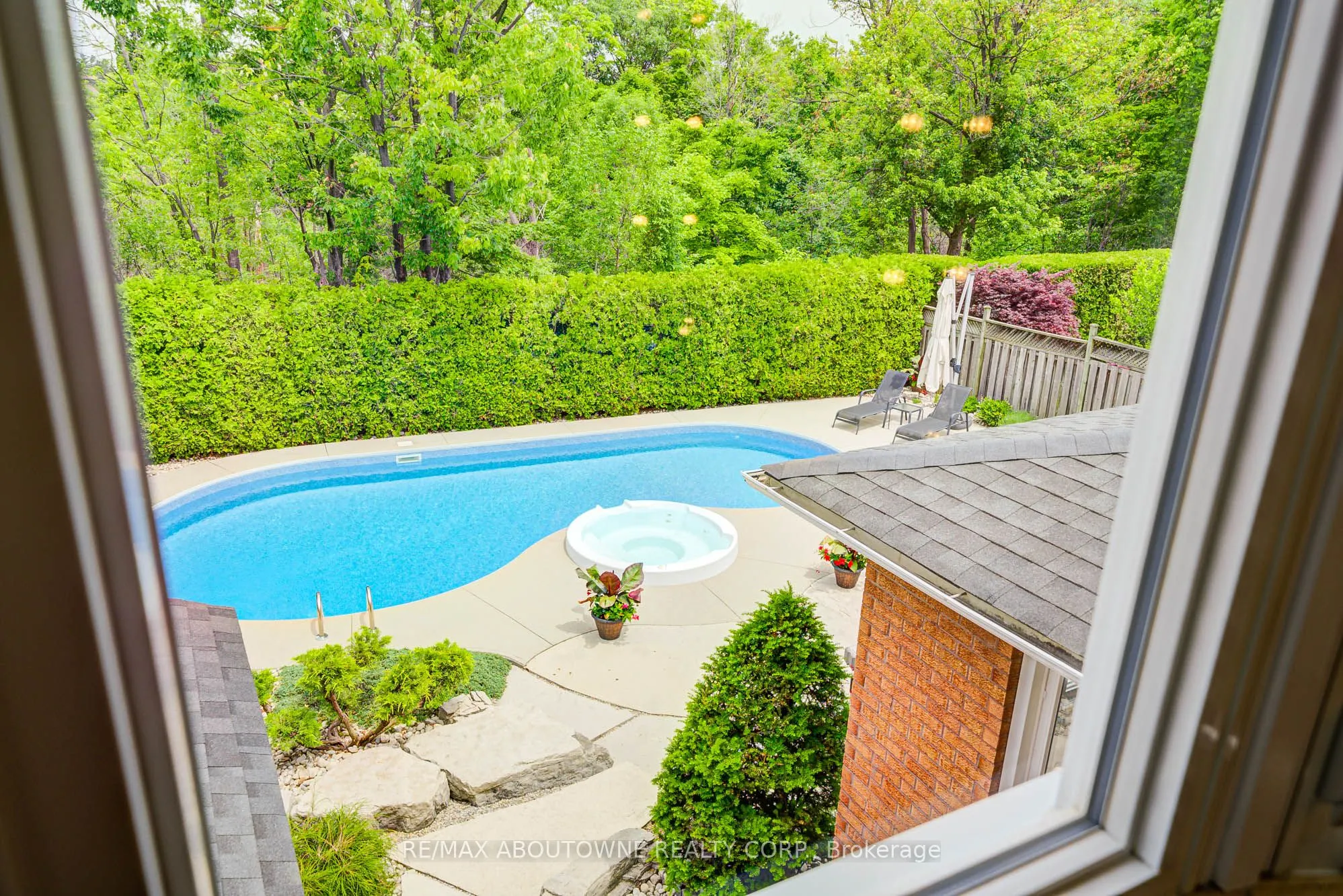1337 Peartree Circle