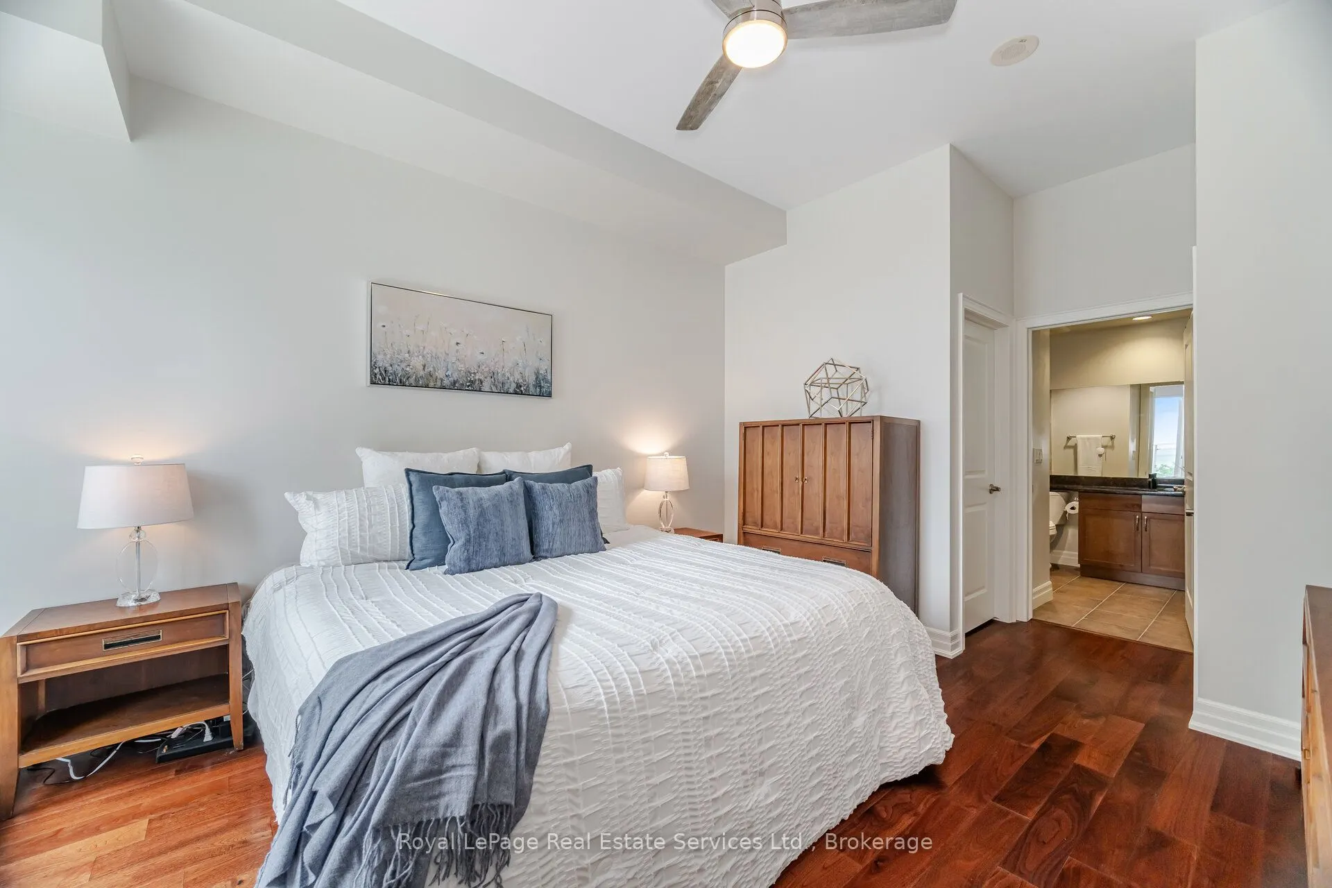 360 Pearl Street, #303