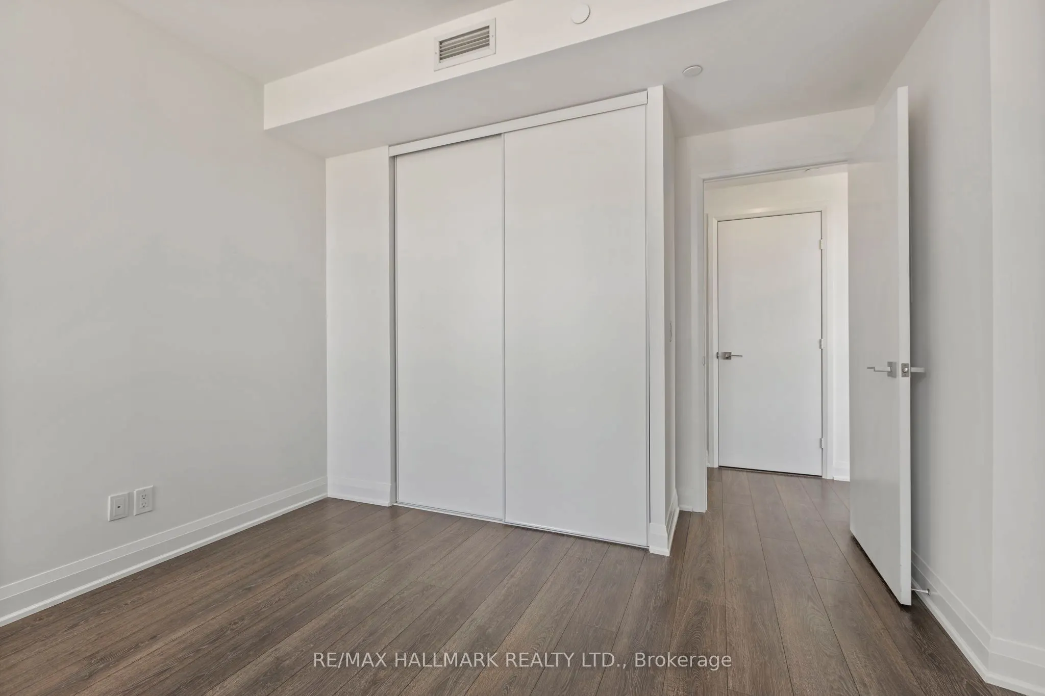 36 Park Lawn Road, #1909