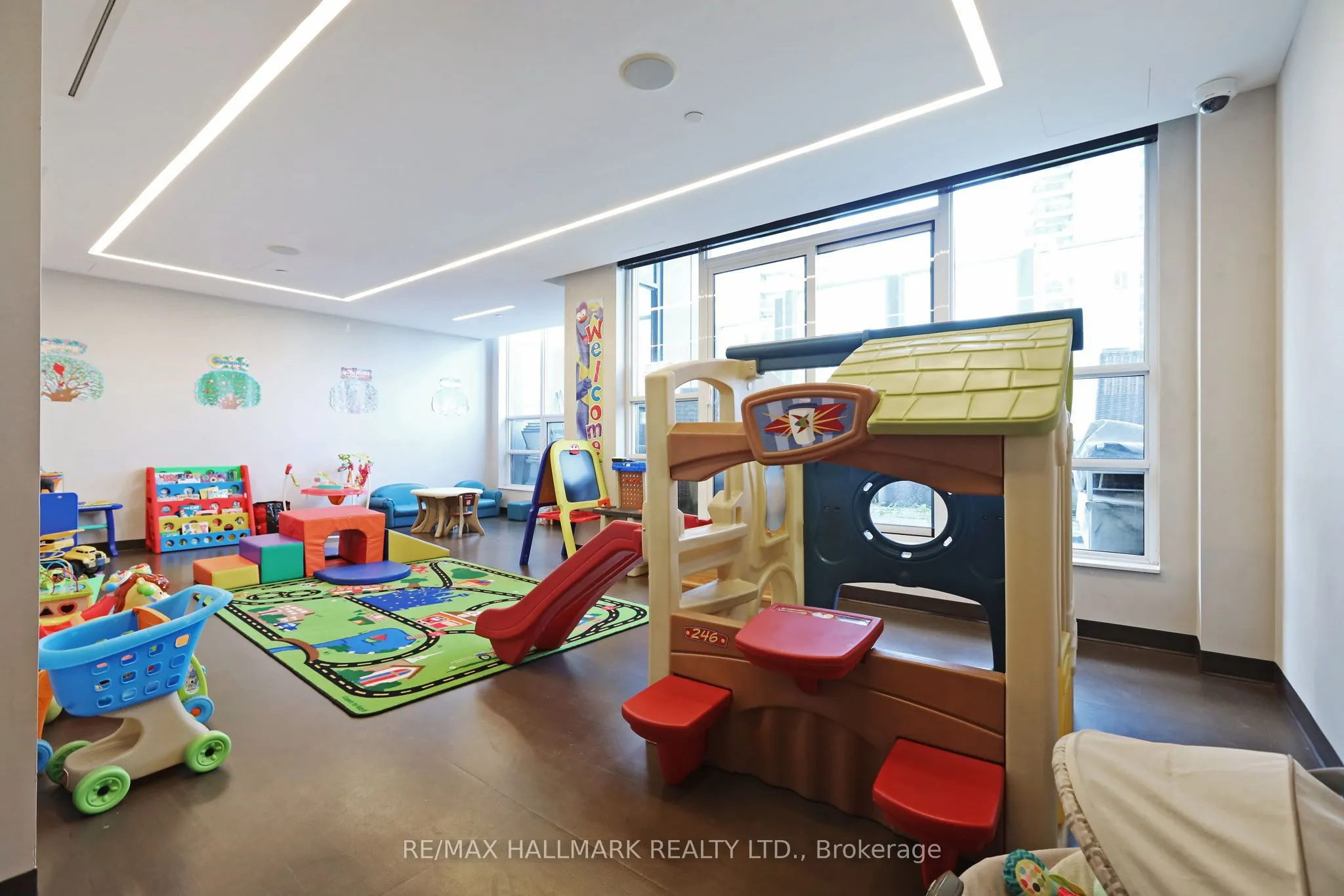 36 Park Lawn Road, #1909