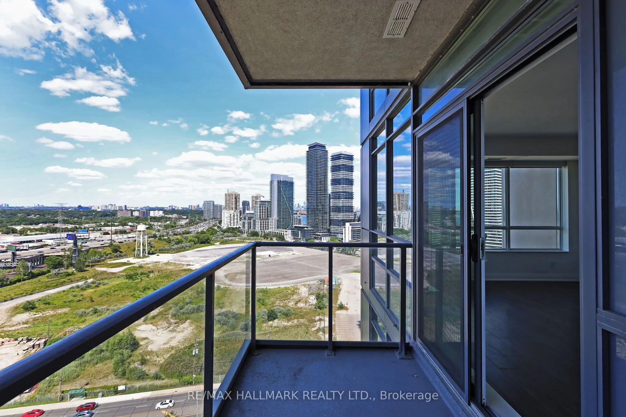 36 Park Lawn Road, #1909