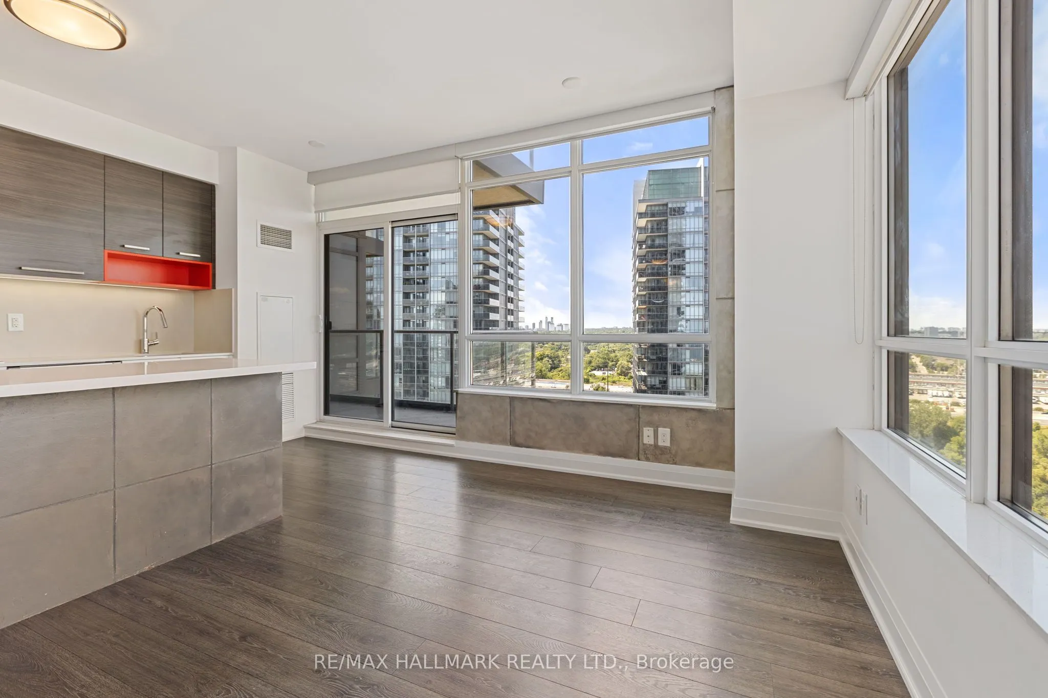 36 Park Lawn Road, #1909