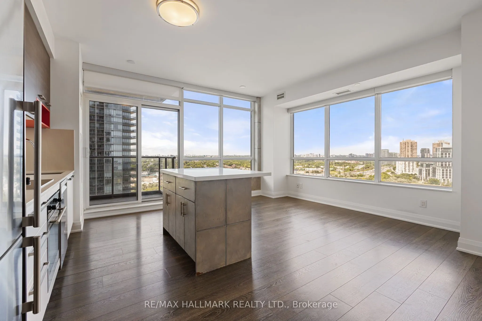 36 Park Lawn Road, #1909