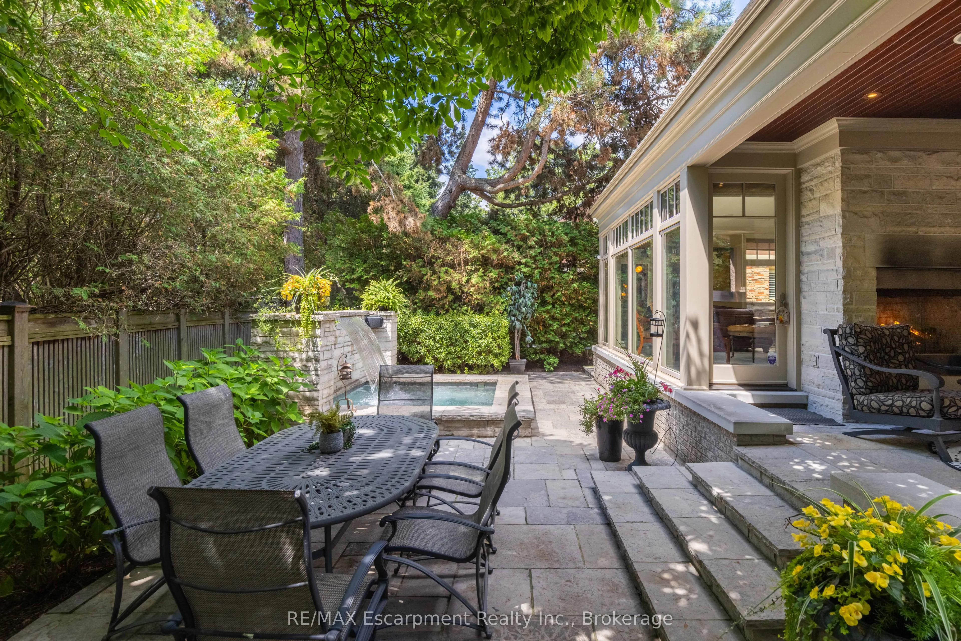 56 Cameo Street