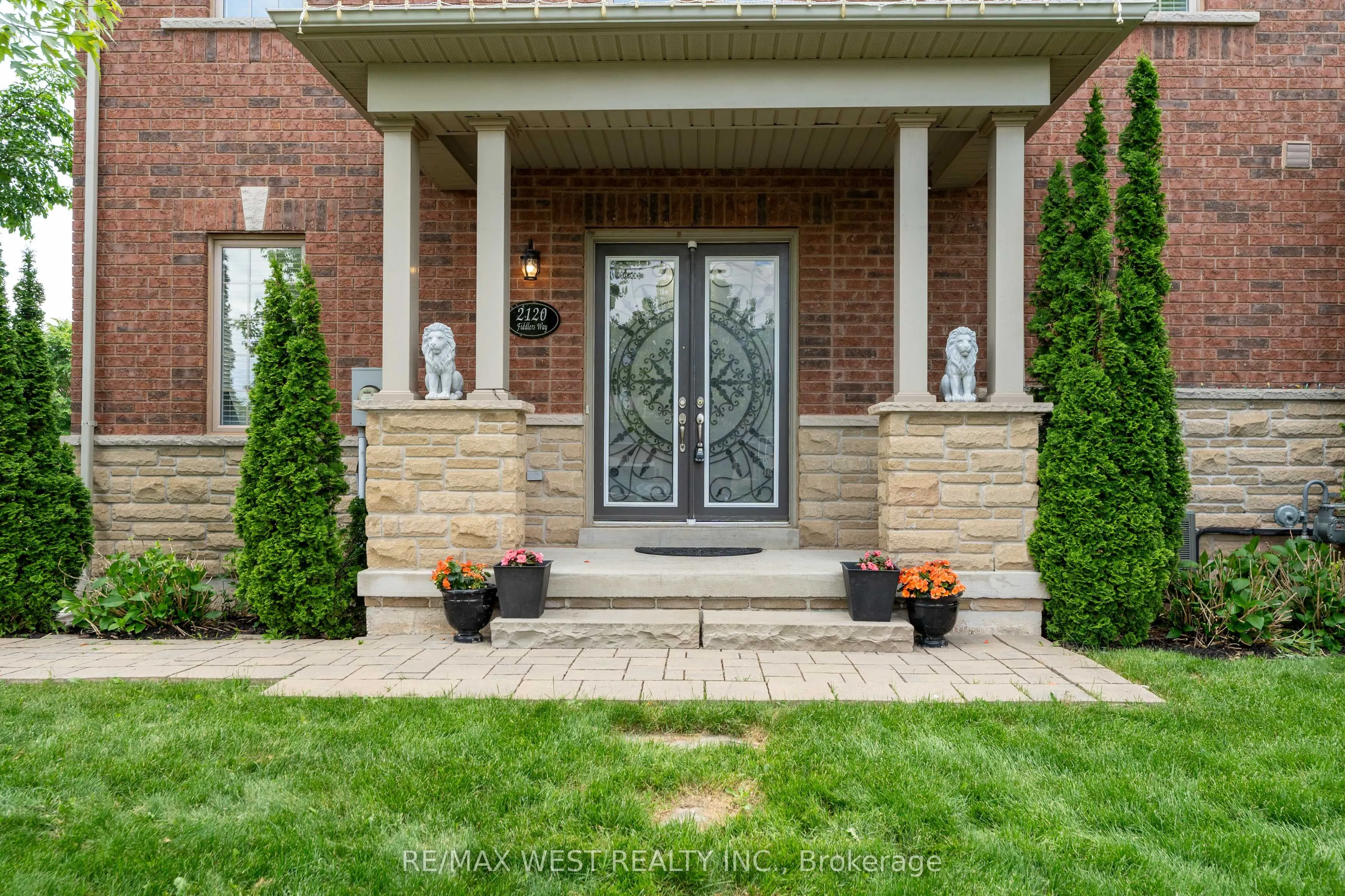 2120 Fiddlers Way