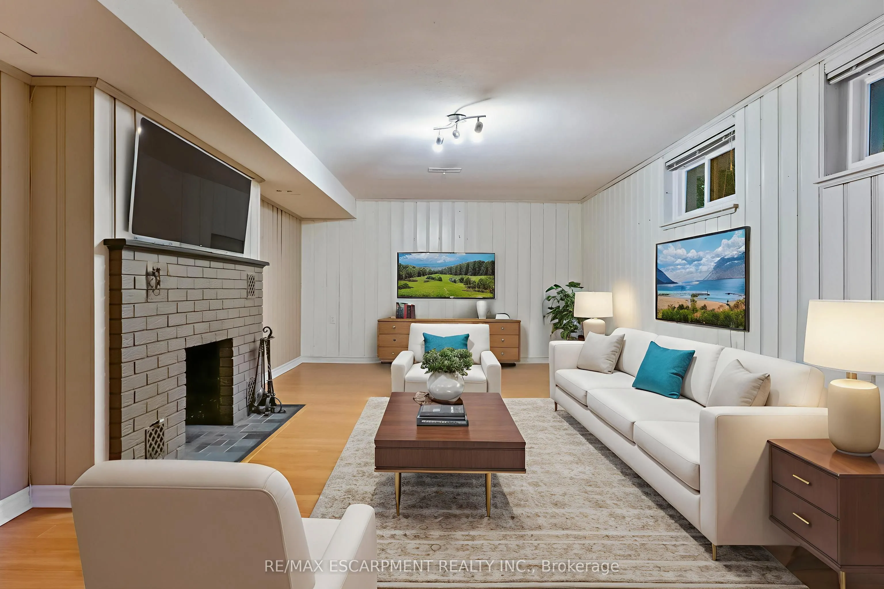 330 Poplar Drive