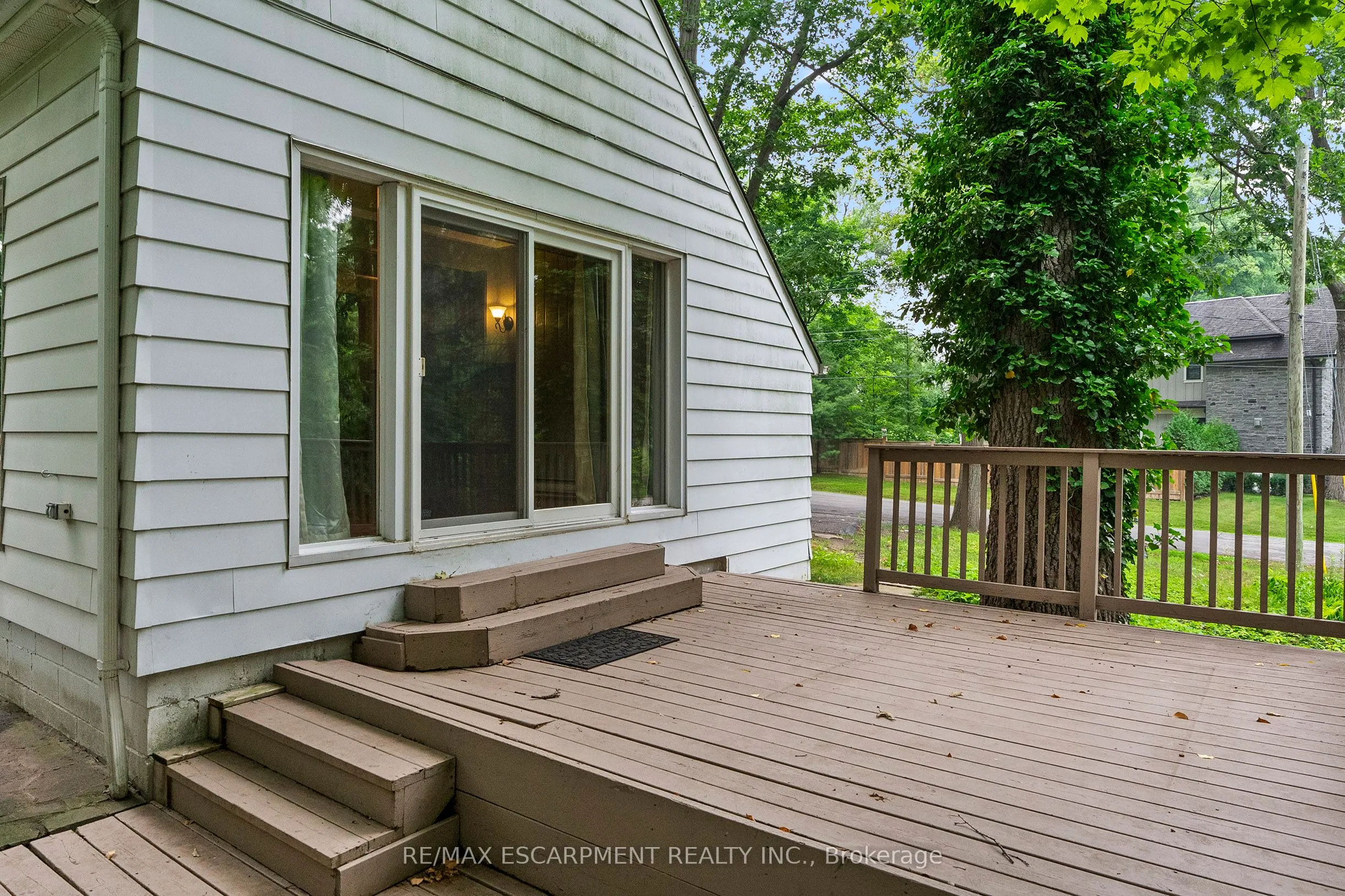 330 Poplar Drive
