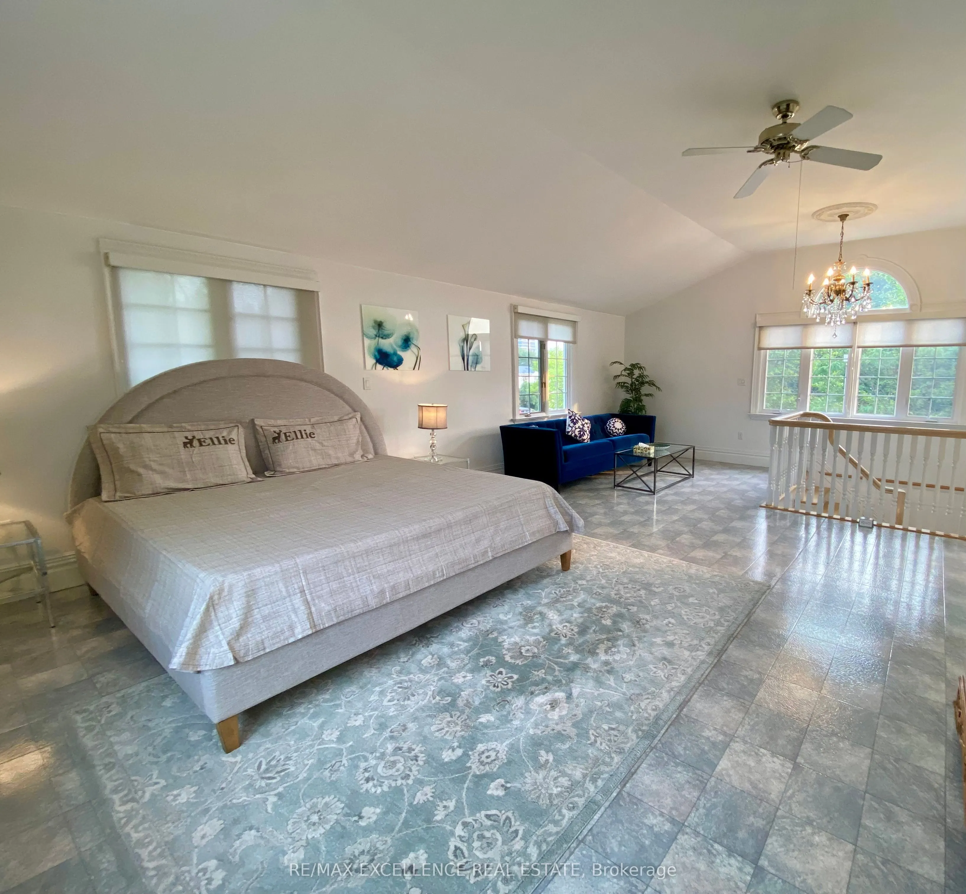 485 Gowland Crescent