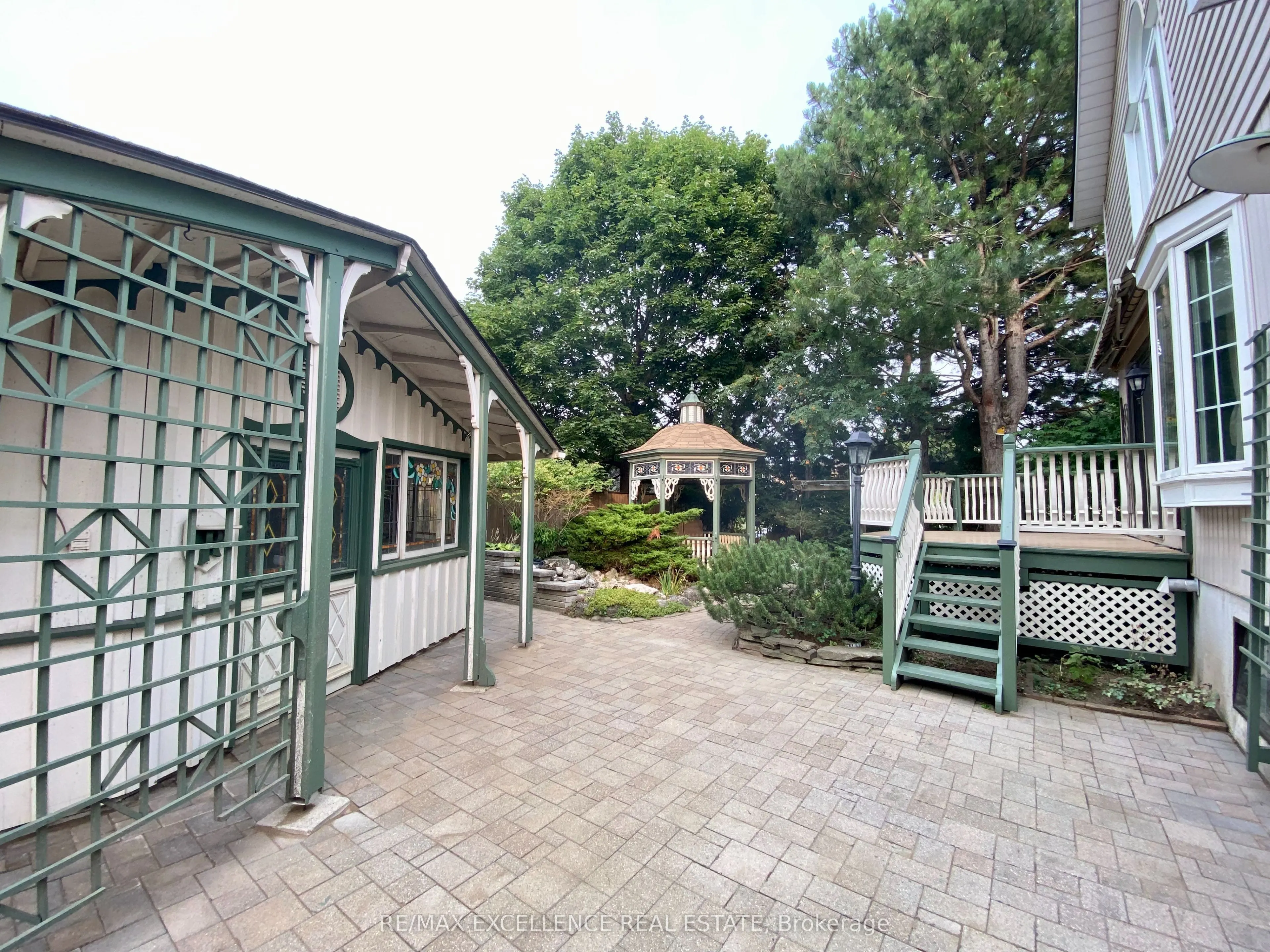 485 Gowland Crescent