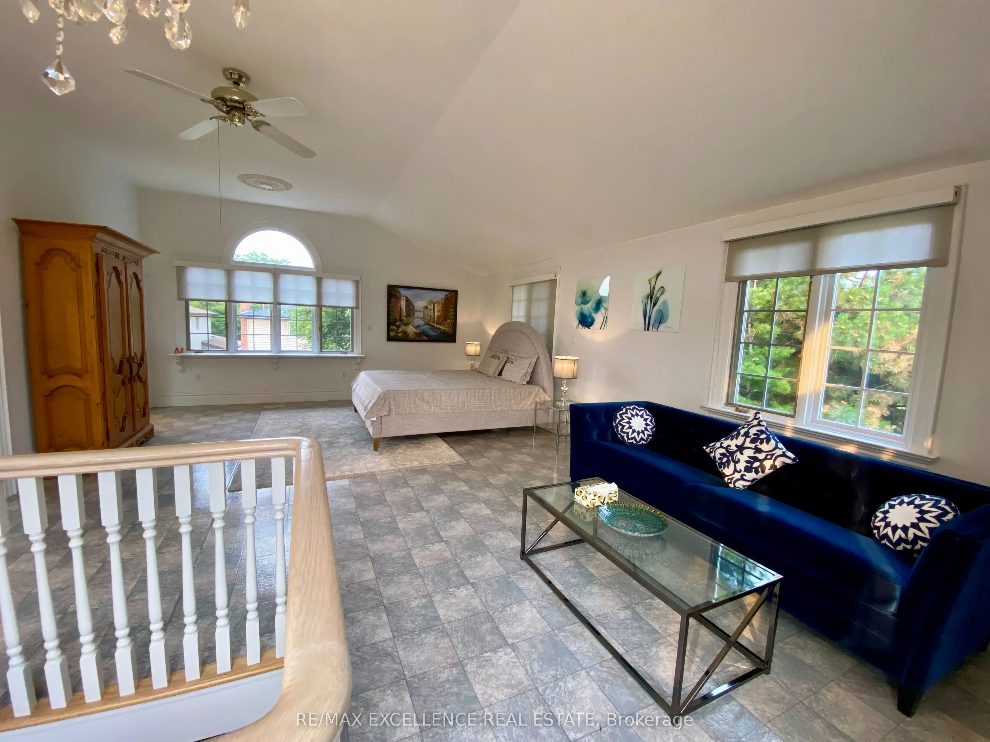 485 Gowland Crescent