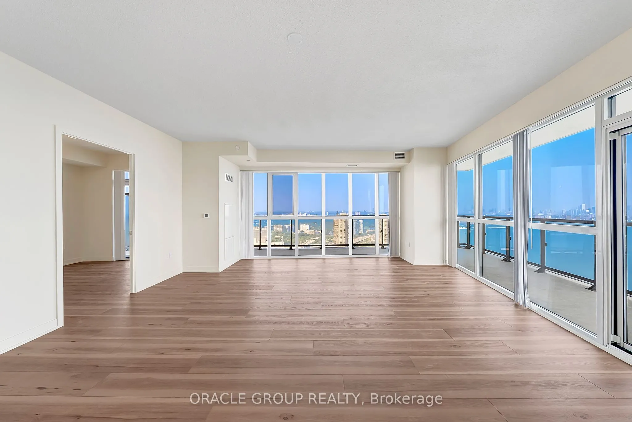 38 Annie Craig Drive, #4802
