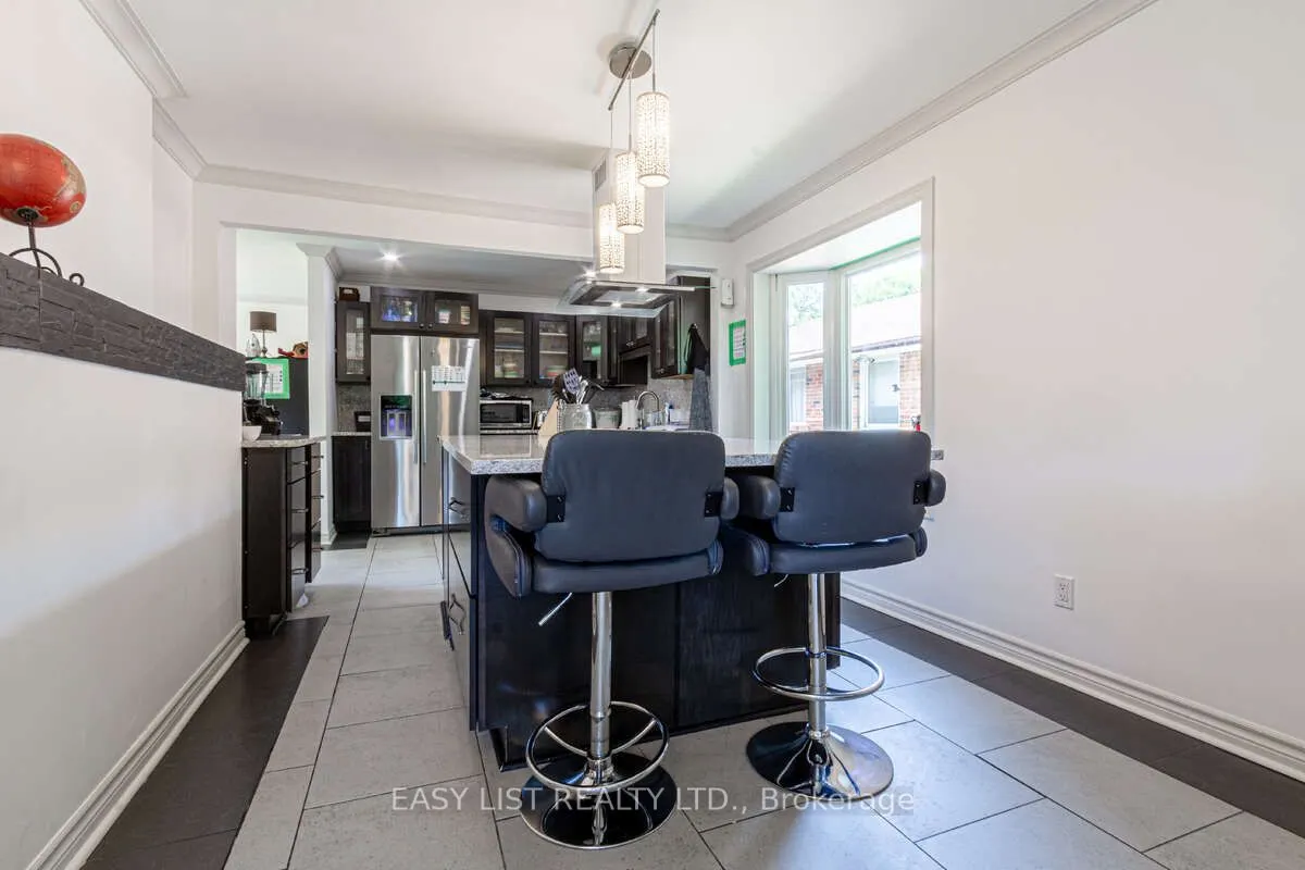 3438 Enniskillen Circle