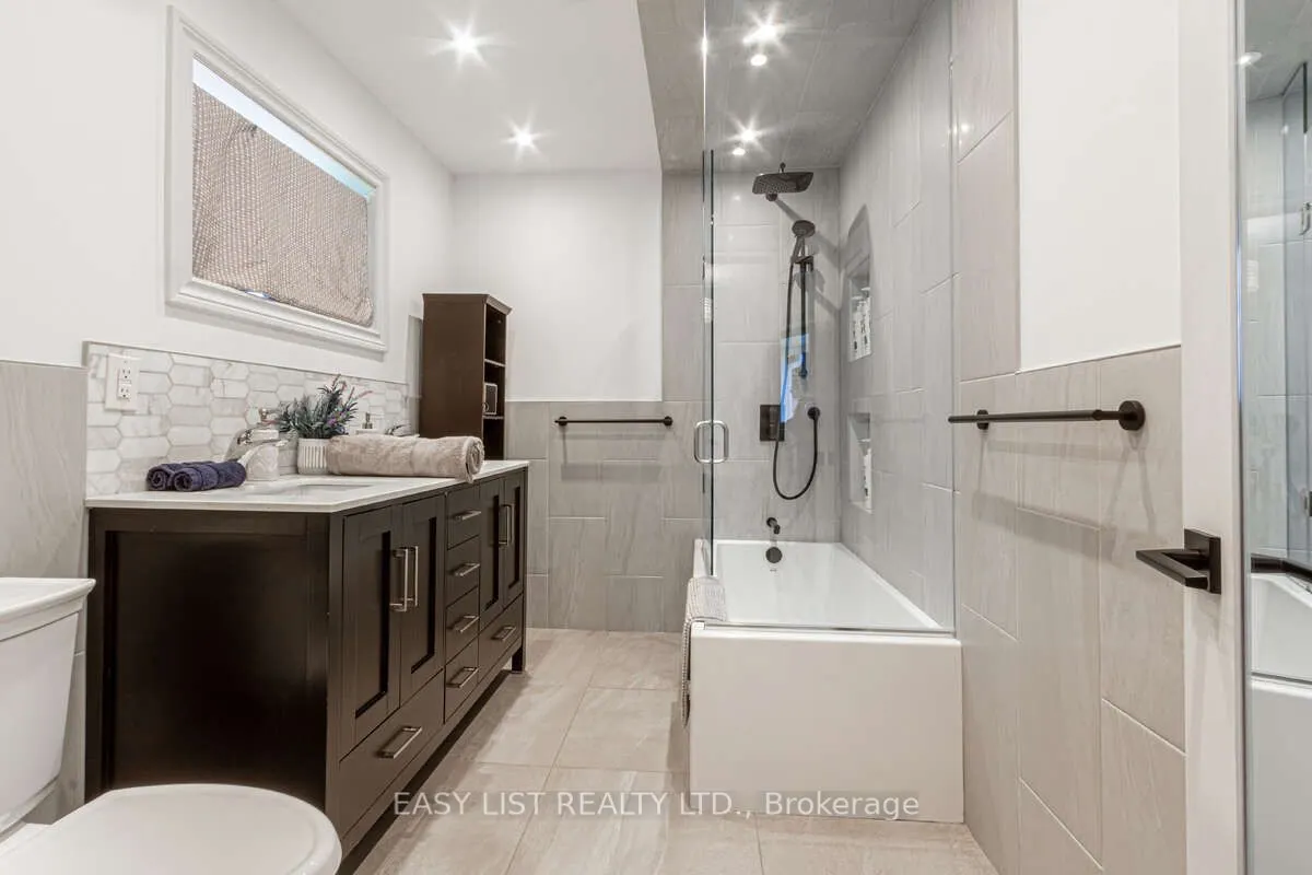3438 Enniskillen Circle