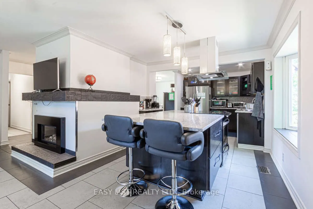 3438 Enniskillen Circle